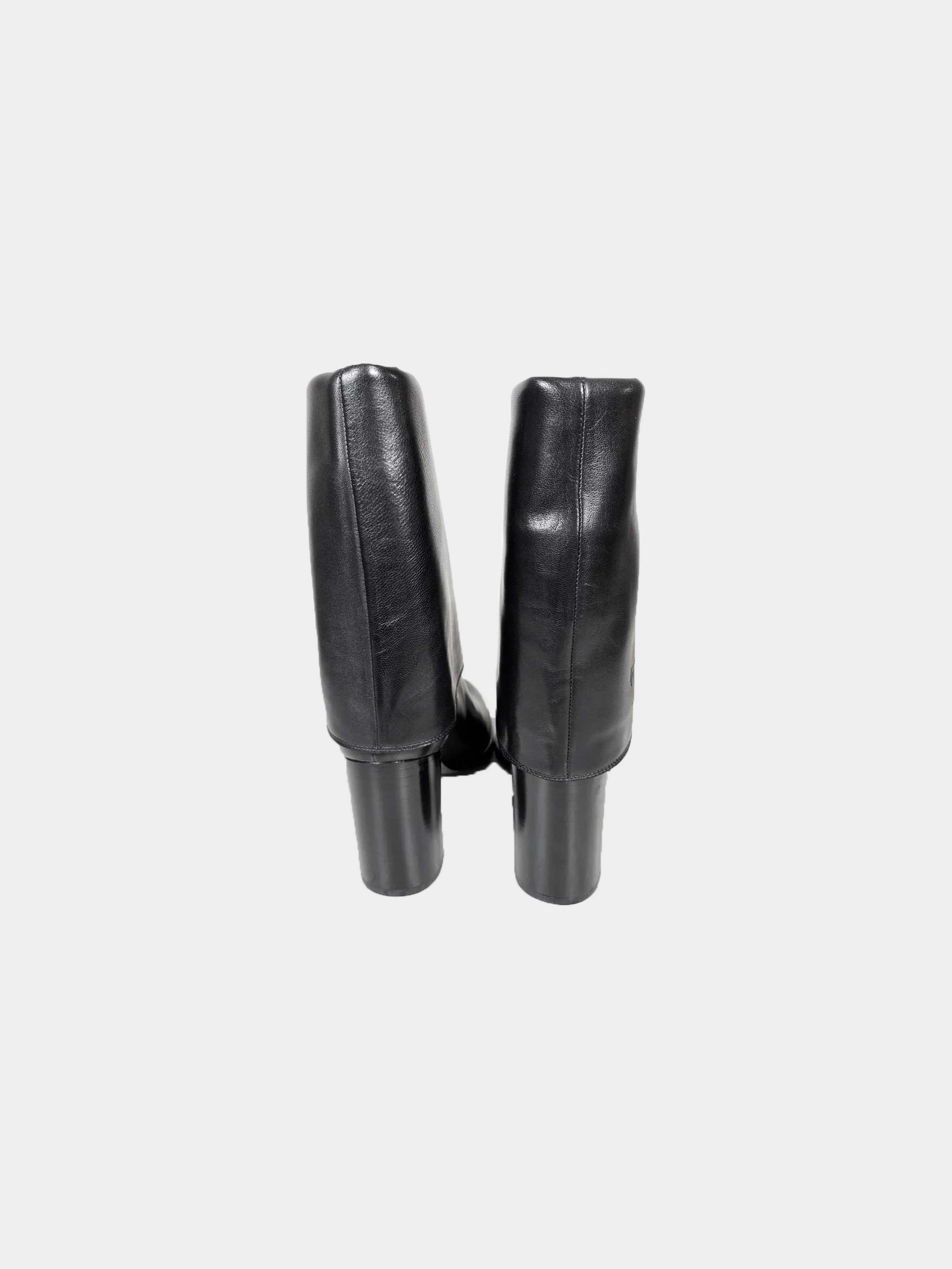Chanel 2010s Black Leather Fold-over Heeled Short Boots - Image 4