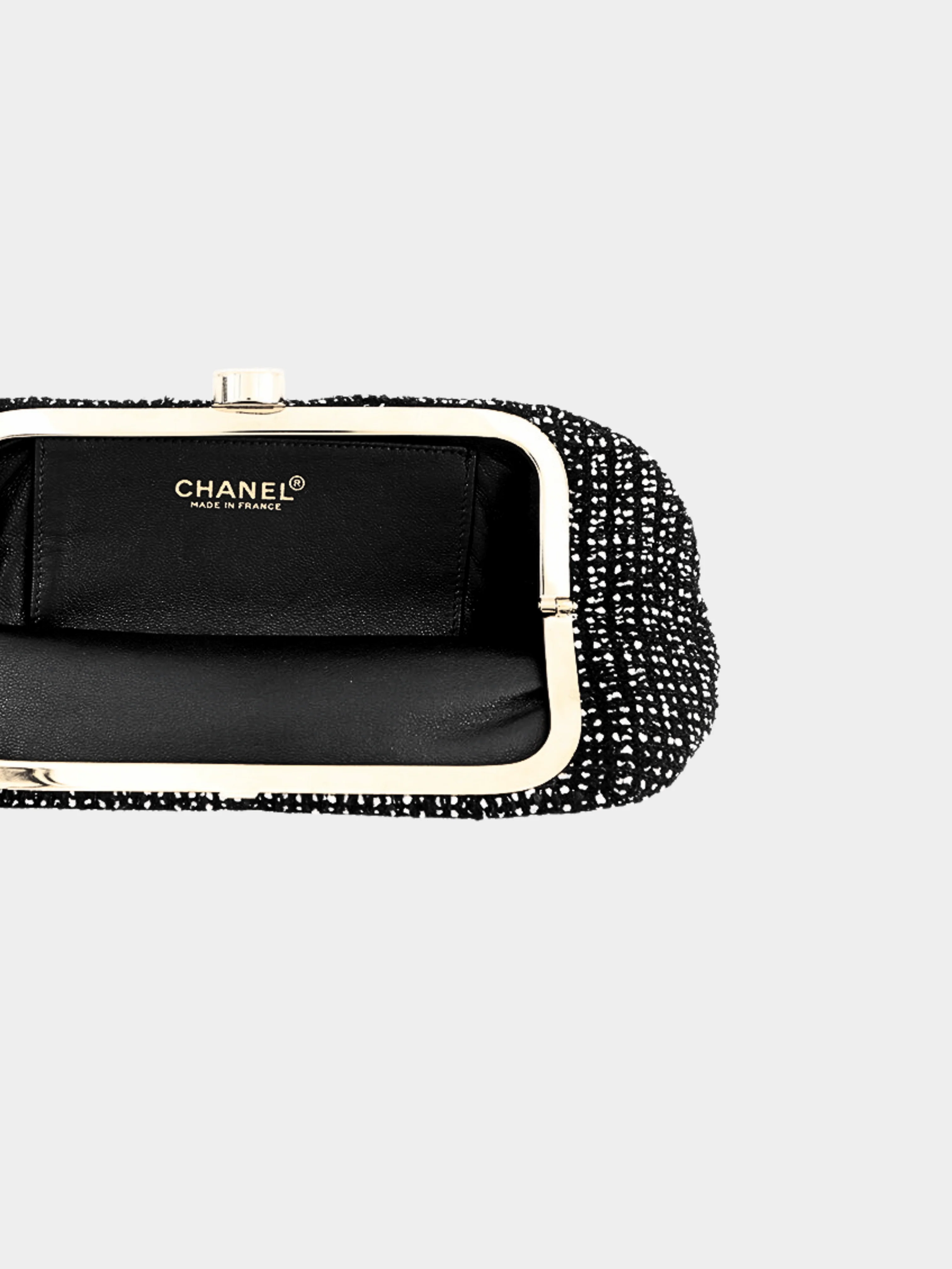 Chanel 2010s Black Tweed Perfume Bottle Clutch Bag - Image 4