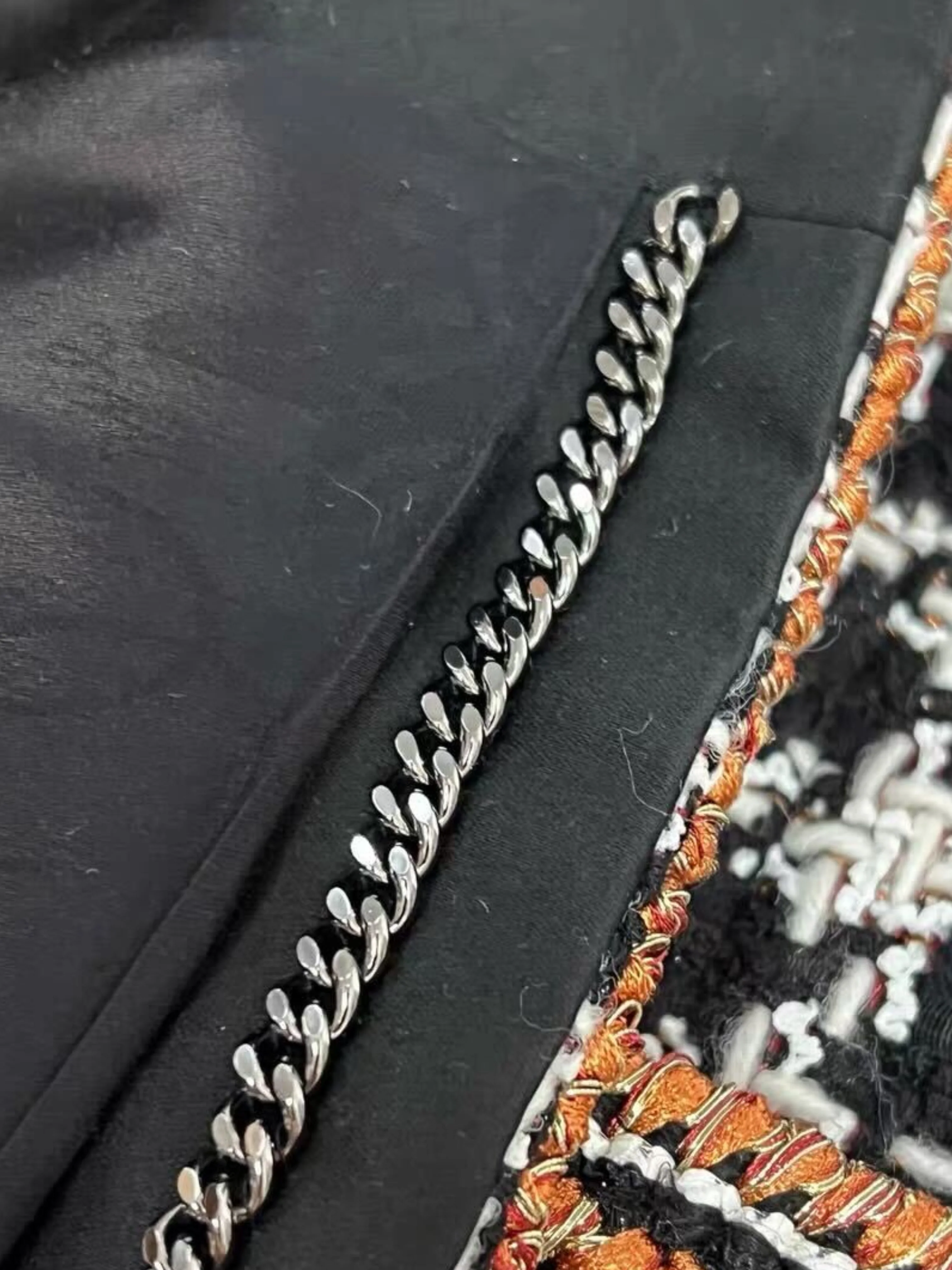 Chanel 2010s Black White Houndstooth Tweed Jacket - Image 3