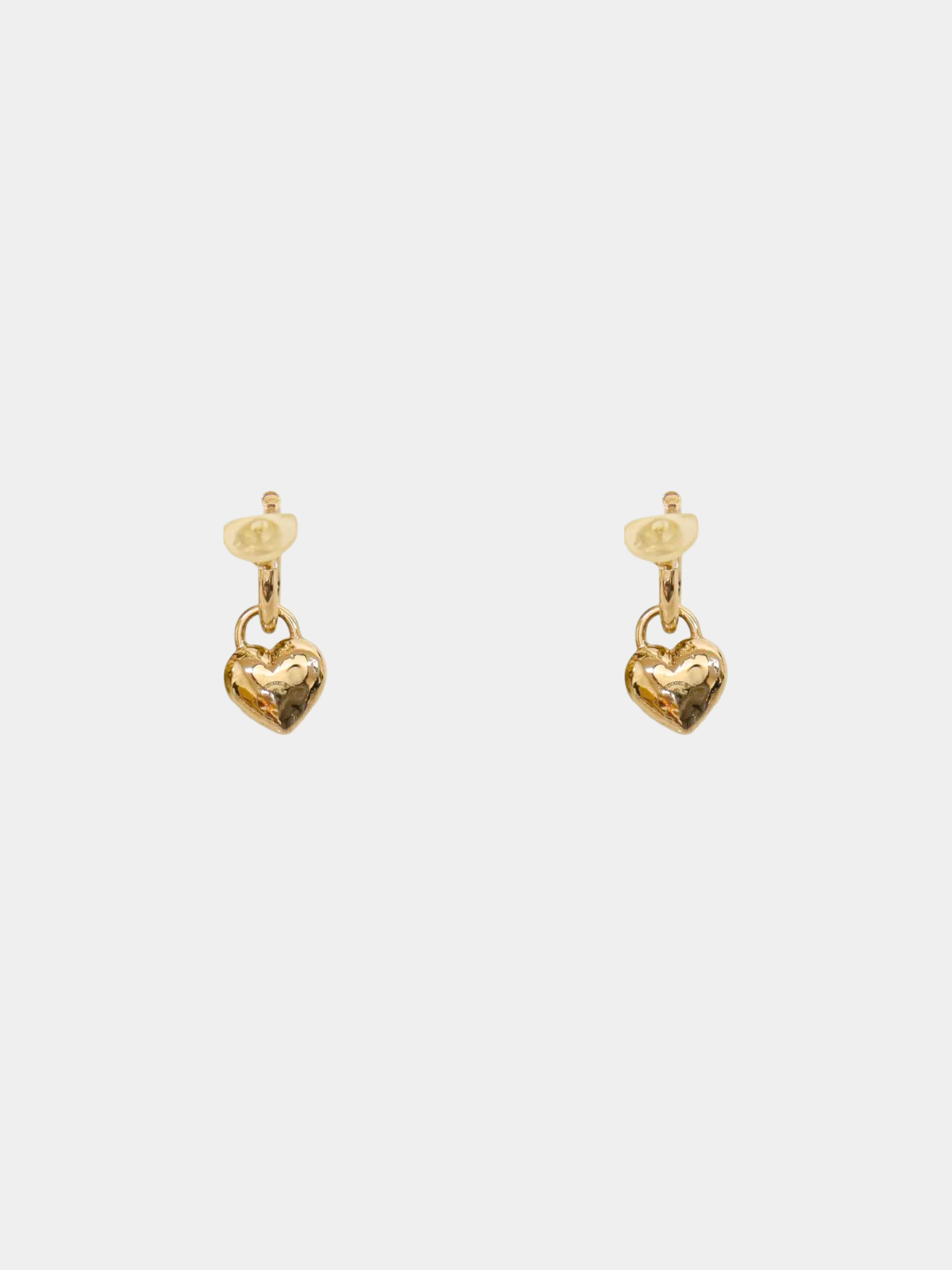 Chanel 2010s Gold CC Heart Clip-on Earrings - Image 2