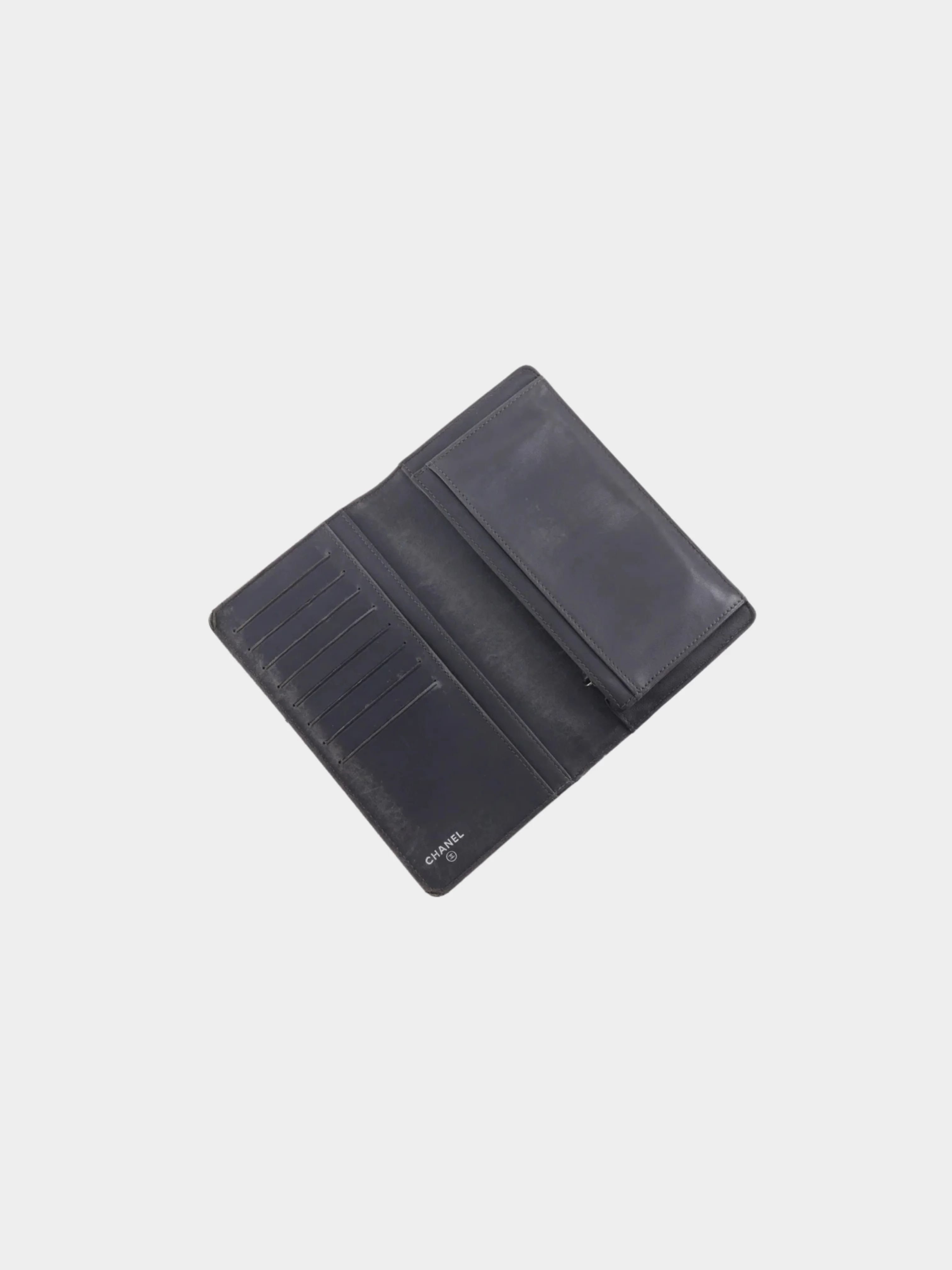 Chanel 2010s Gray Python COCO Mark Wallet - Image 5