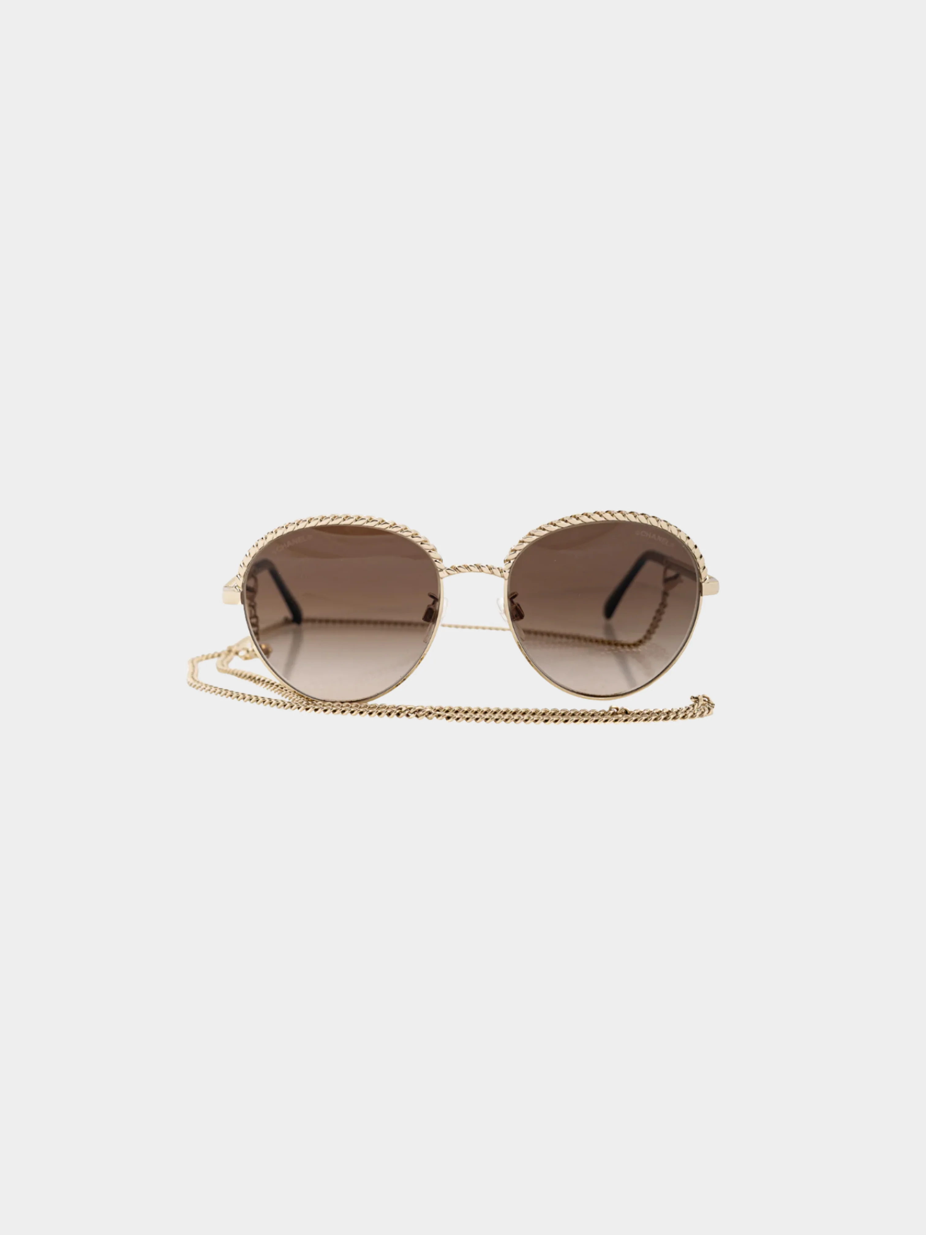 Chanel 2010s Pantos Gold-Tone & Black Metal-Chain Sunglasses - Image 2