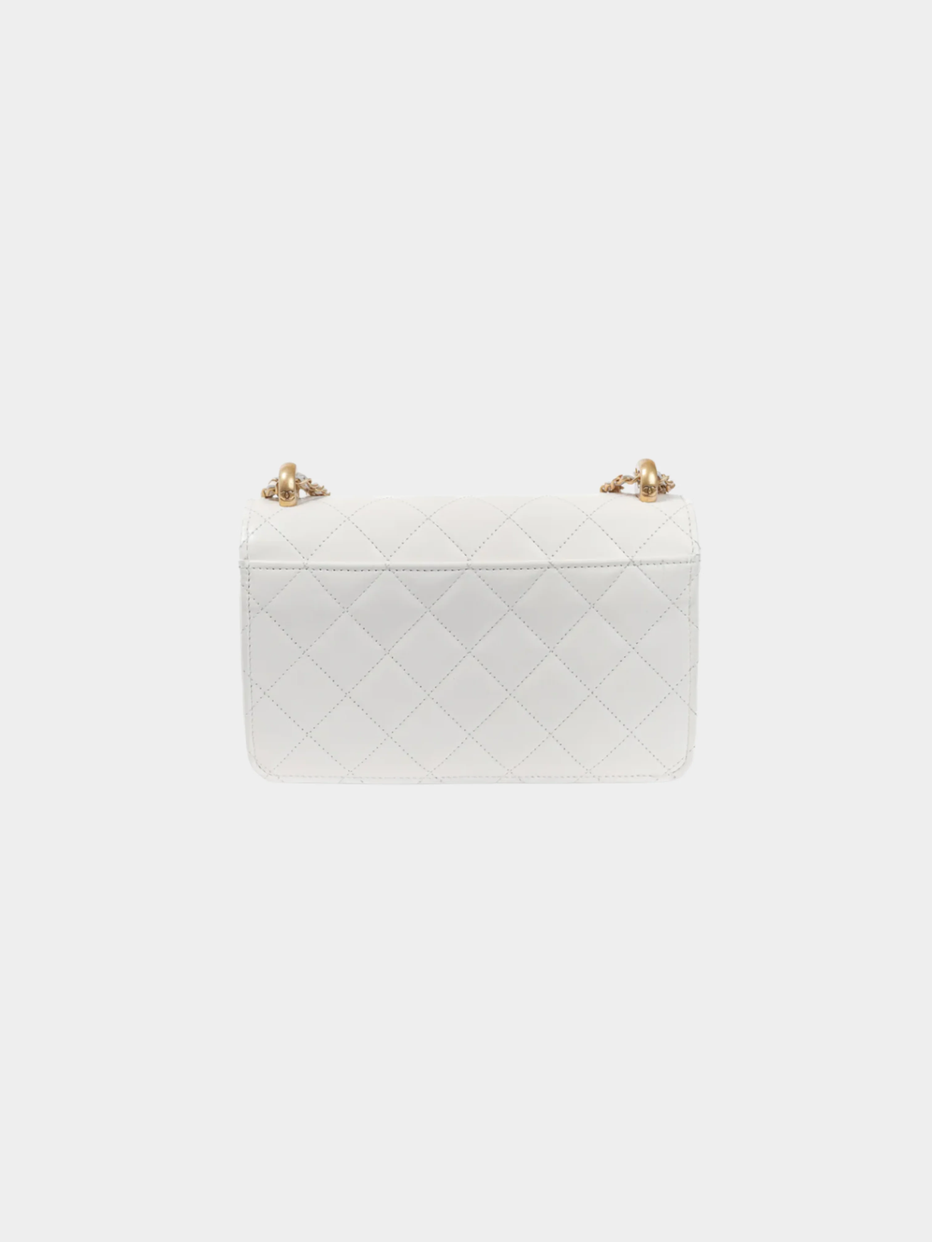 Chanel 2010s Pearl Crush White Quilted Lambskin Leather Wallet on Chain - Image 2