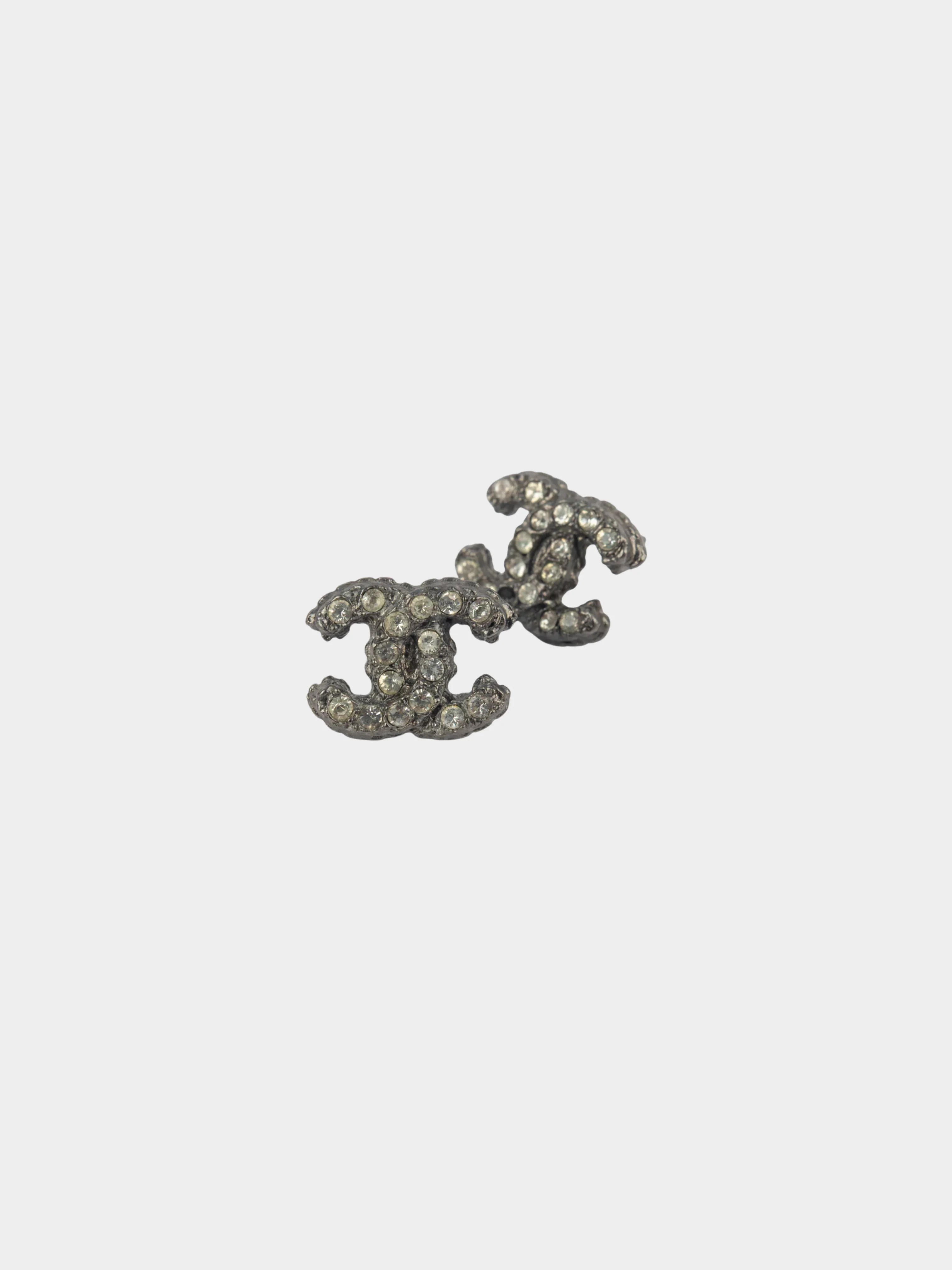 Chanel 2013 Silver CC Rhinestone Earrings - Image 4