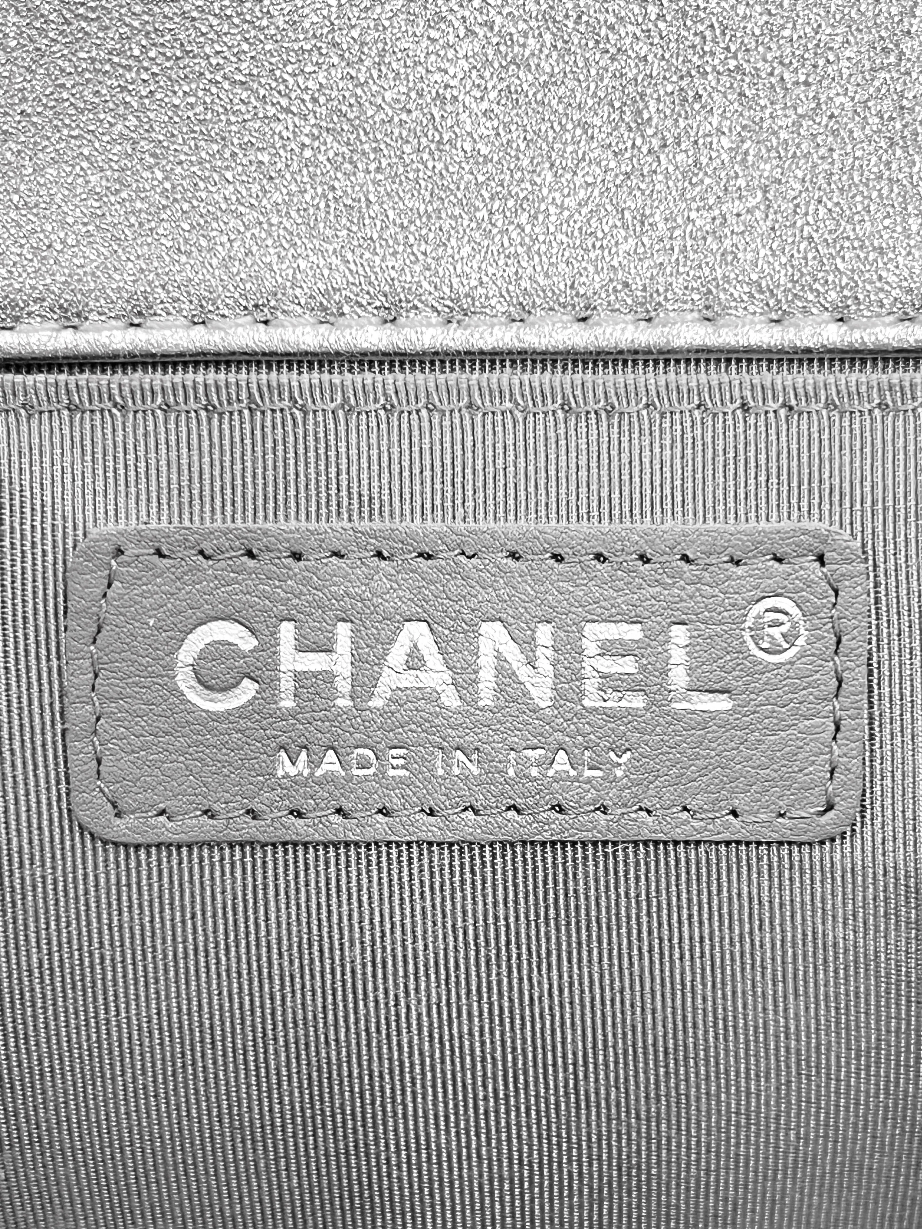 Chanel 2014 Silver Perforated Lambskin Leather Flap Bag - Image 5