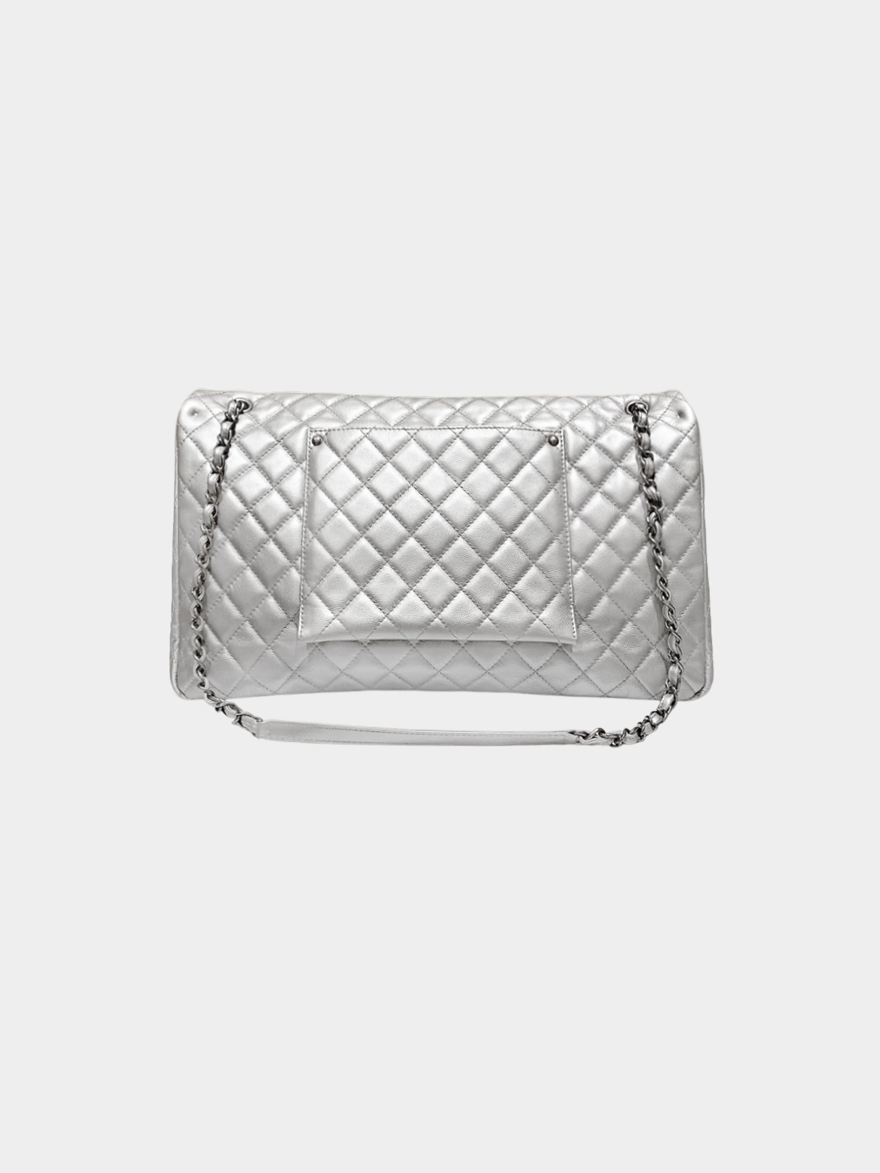 Chanel 2016-2017 Silver Caviar Quilted XXL Travel Flap Bag - Image 2