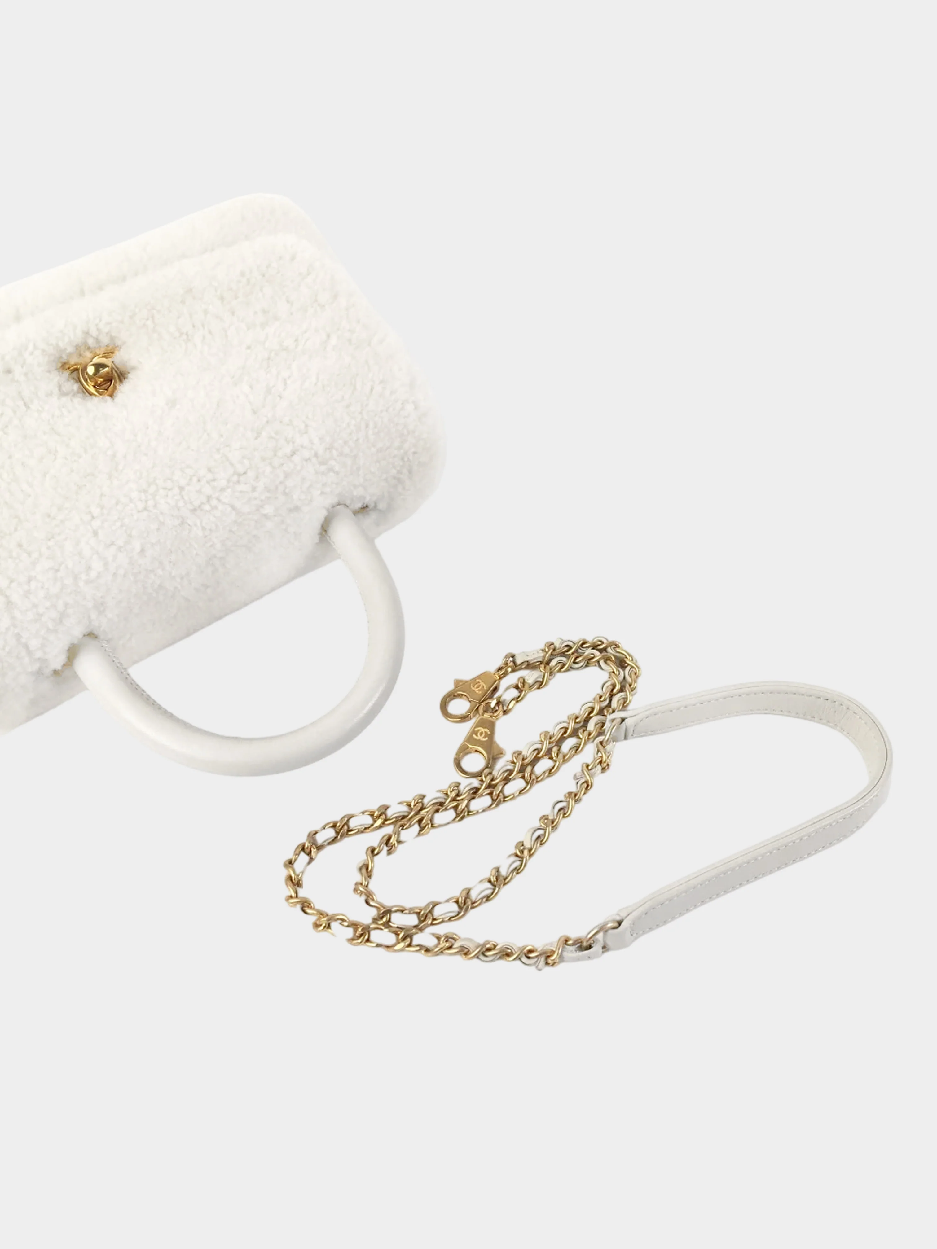 Chanel 2016-2017 White Shearling Small Top Handle Flap Bag - Image 3