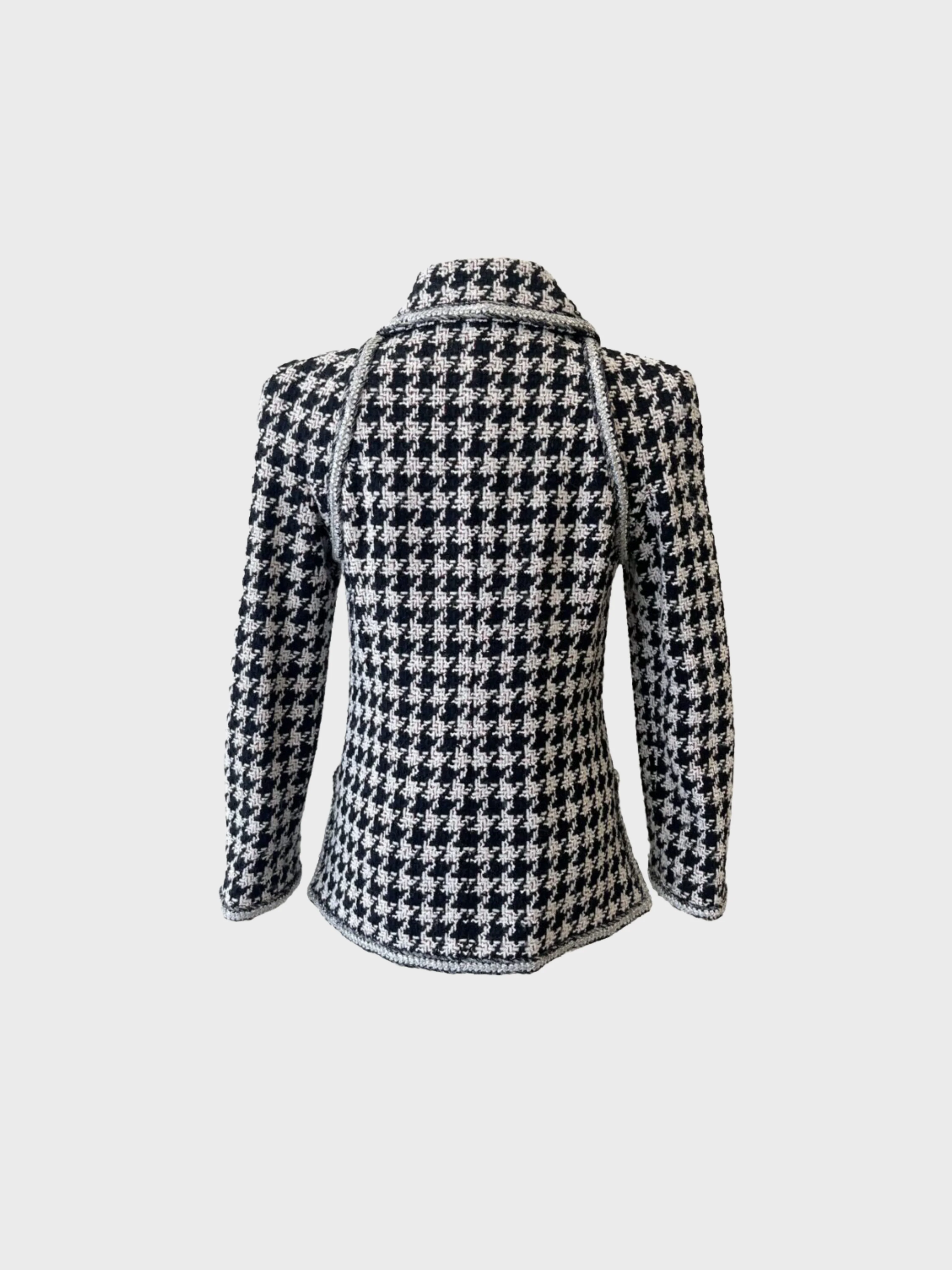 Chanel 2017 Black White Houndstooth Tweed Bubble Button Jacket - Image 2