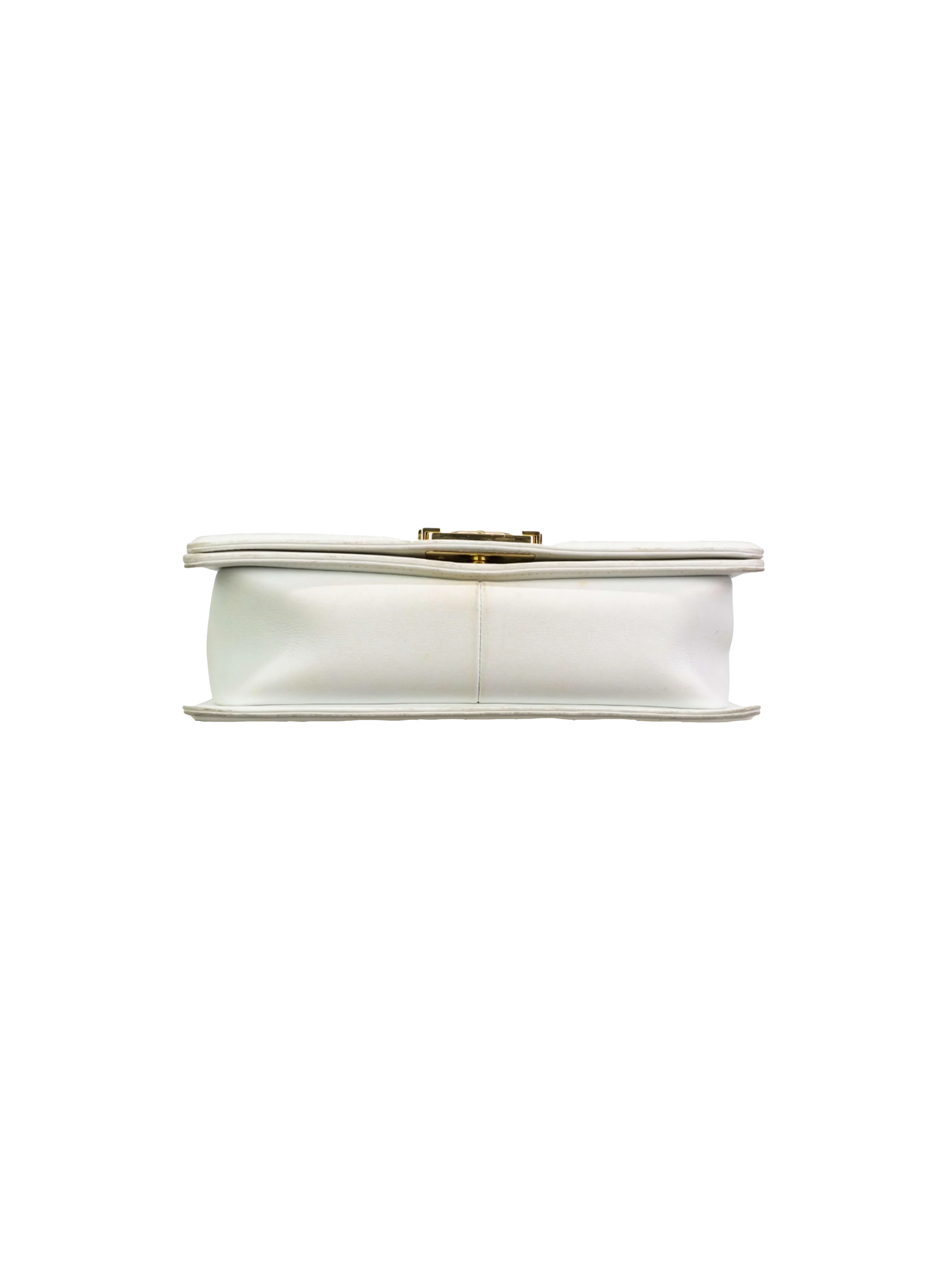 Chanel 2018 White Leather Boy Bag - Image 3