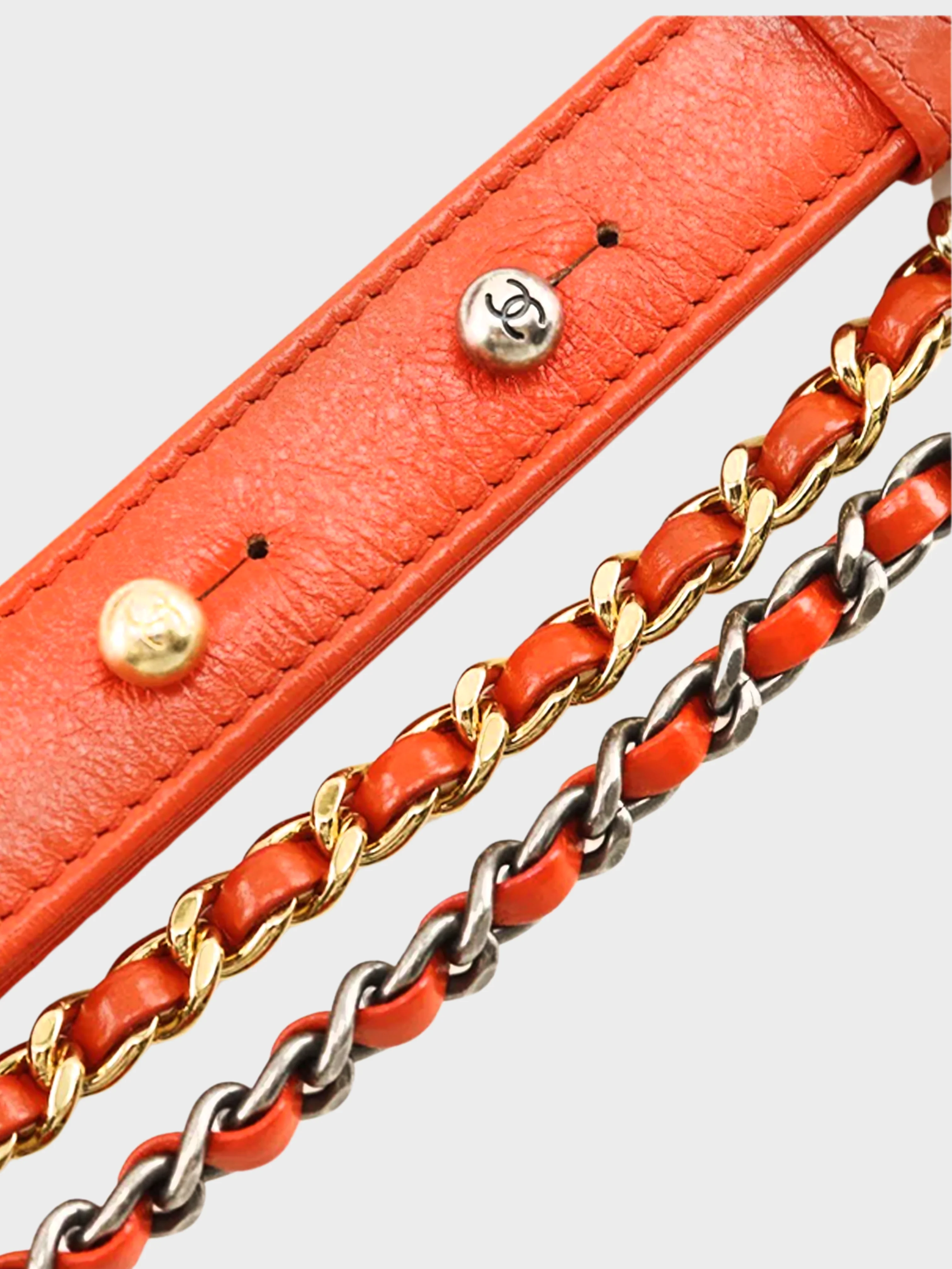 Chanel 2019 Red Gabrielle Hobo Shoulder Bag - Image 5