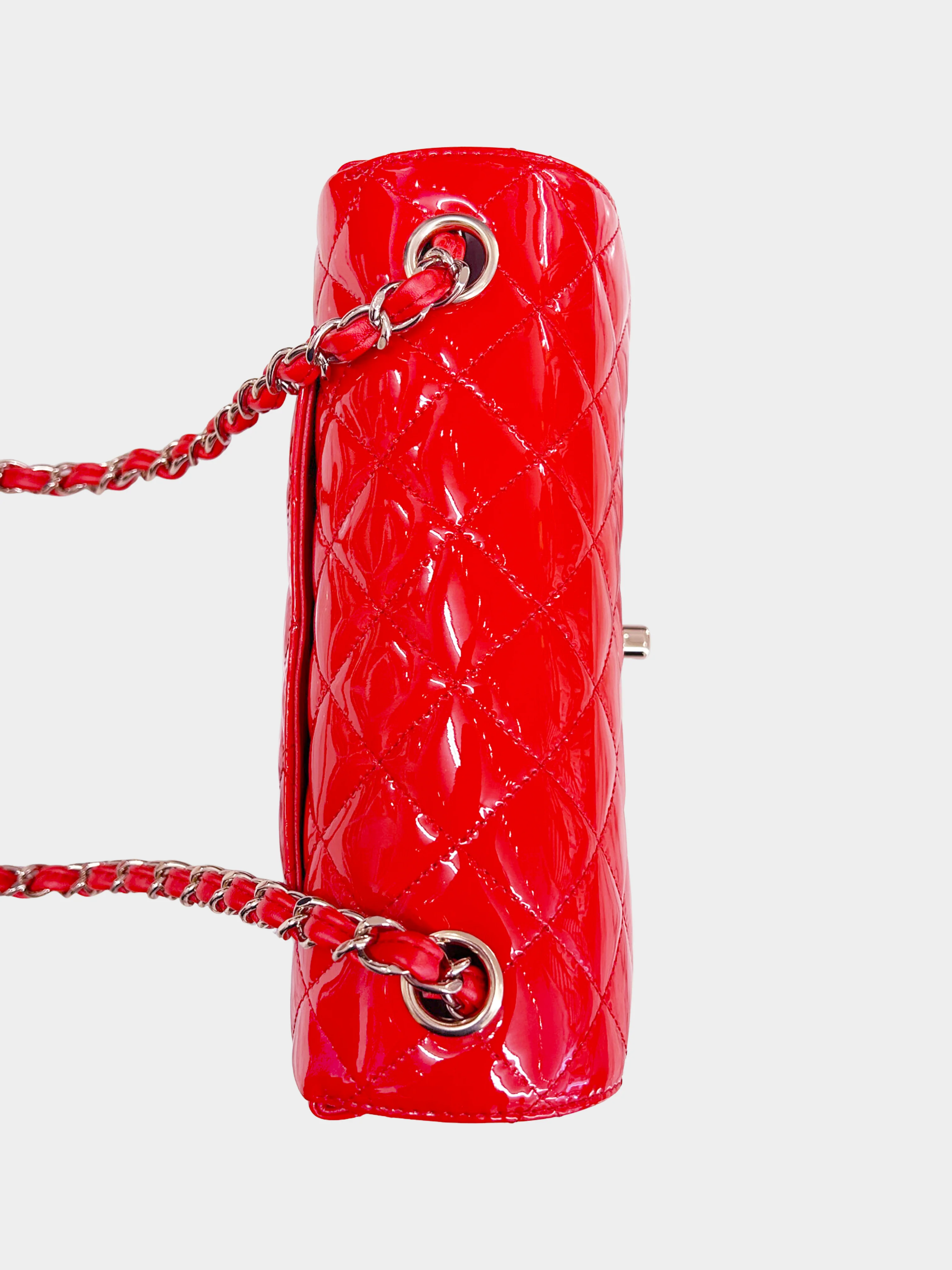 Chanel 2019 Red Patent Leather Classic Mini Flap Bag - Image 6