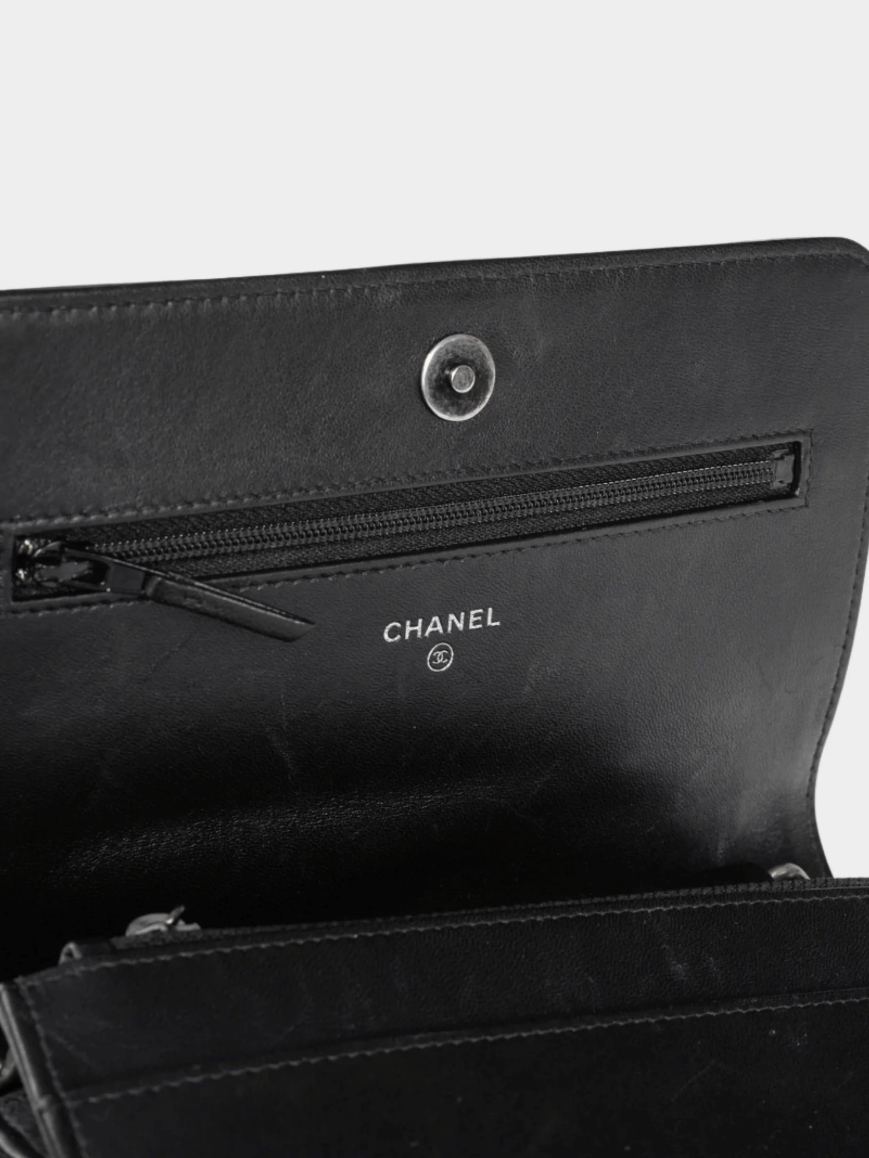 Chanel 2021 Boy Black Quilted Lambskin SHW Wallet-on-Chain - Image 6