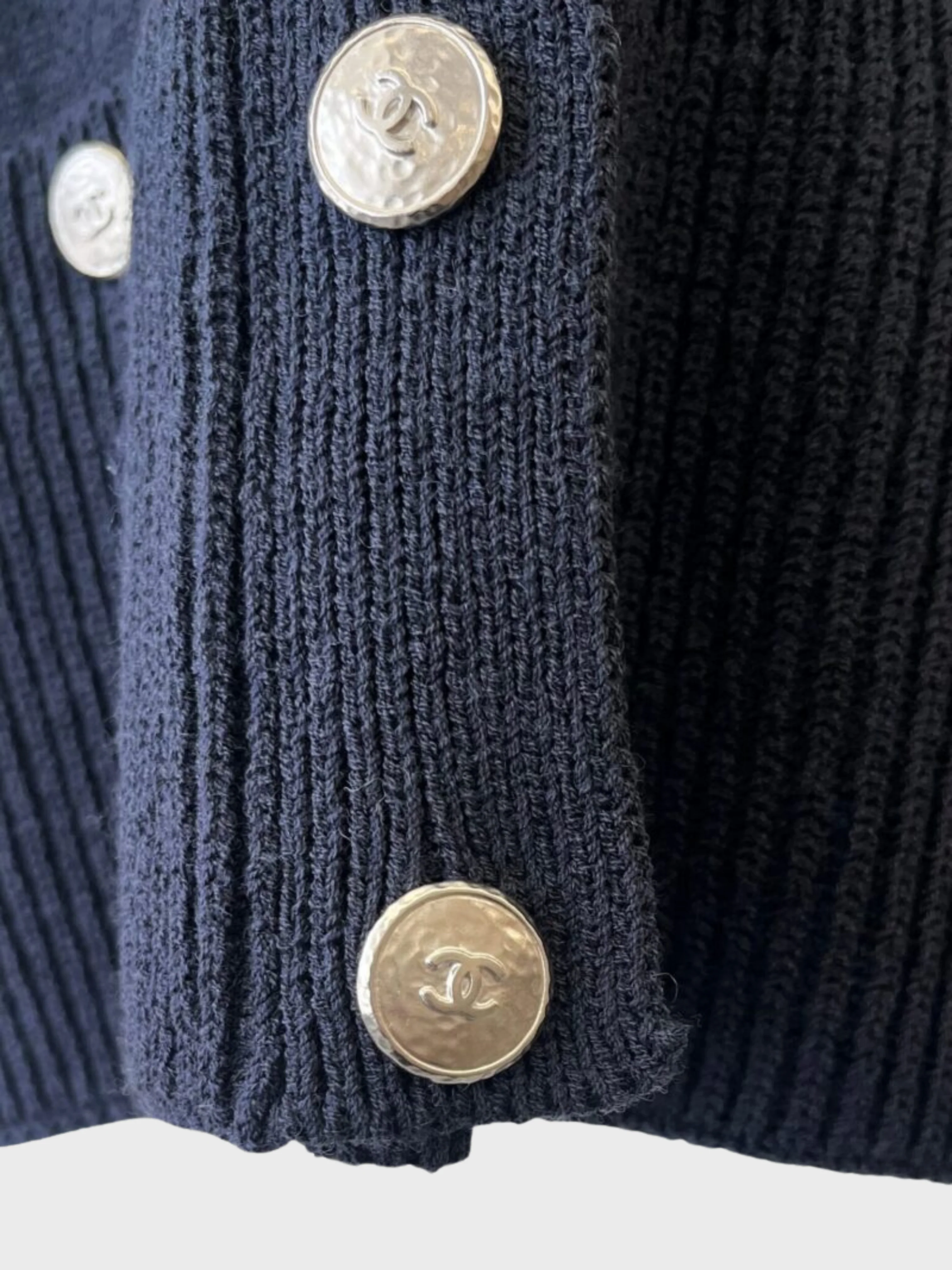 Chanel 2025 Navy Wool Knit 4 Pocket Cardigan - Image 3