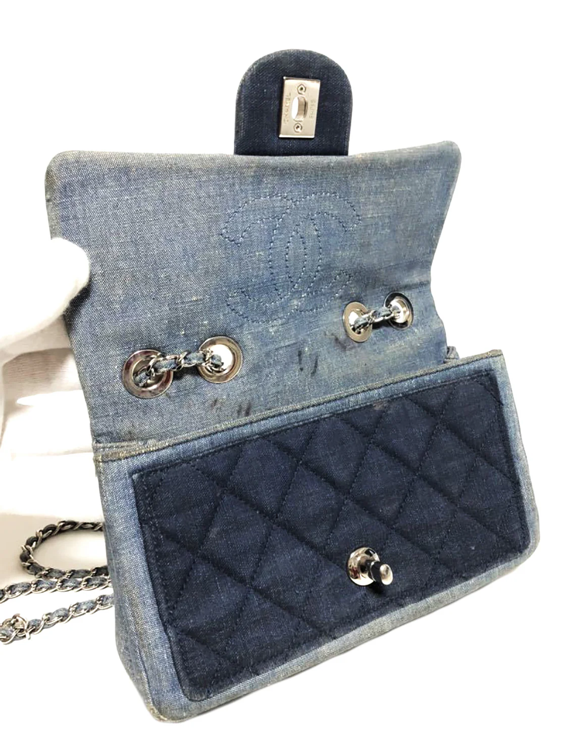 Chanel 2000s Bi-Tone Denim Chain Small Flap - Image 3