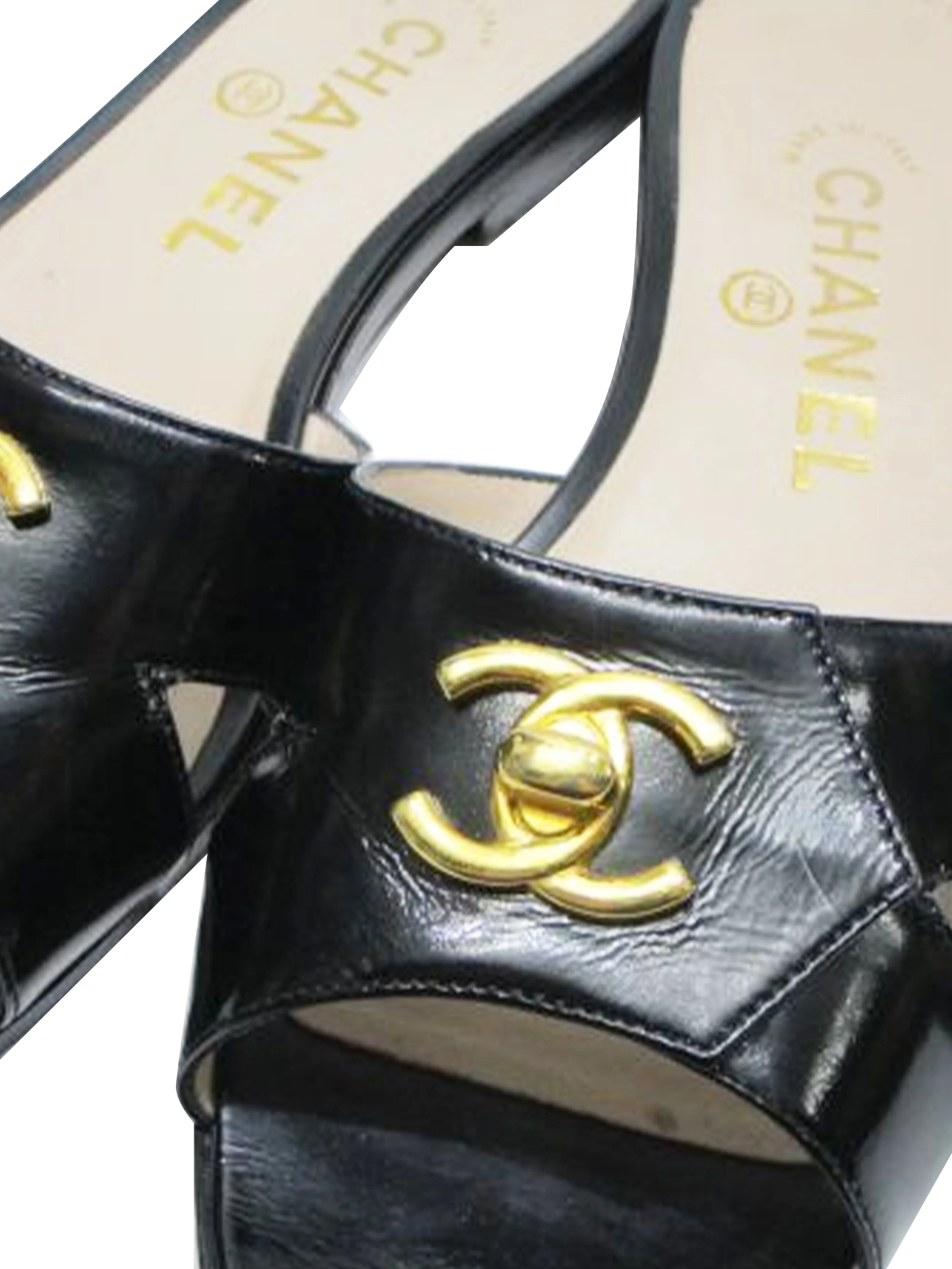Chanel 2000s Black Leather Sandals - Image 3