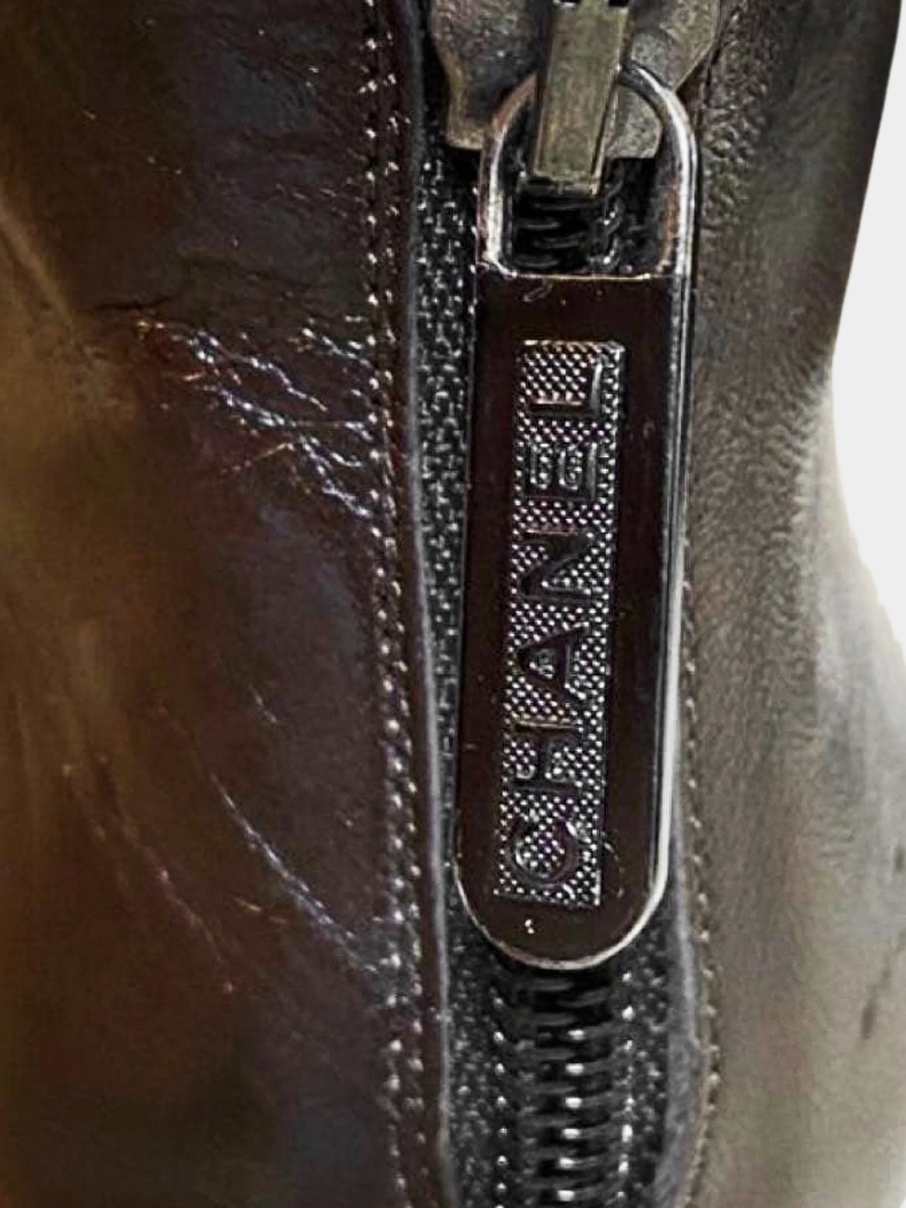 Chanel by Karl Lagerfeld 2004 Brown Leather Quilted Chain Detail Pointed Short Boots - Image 4