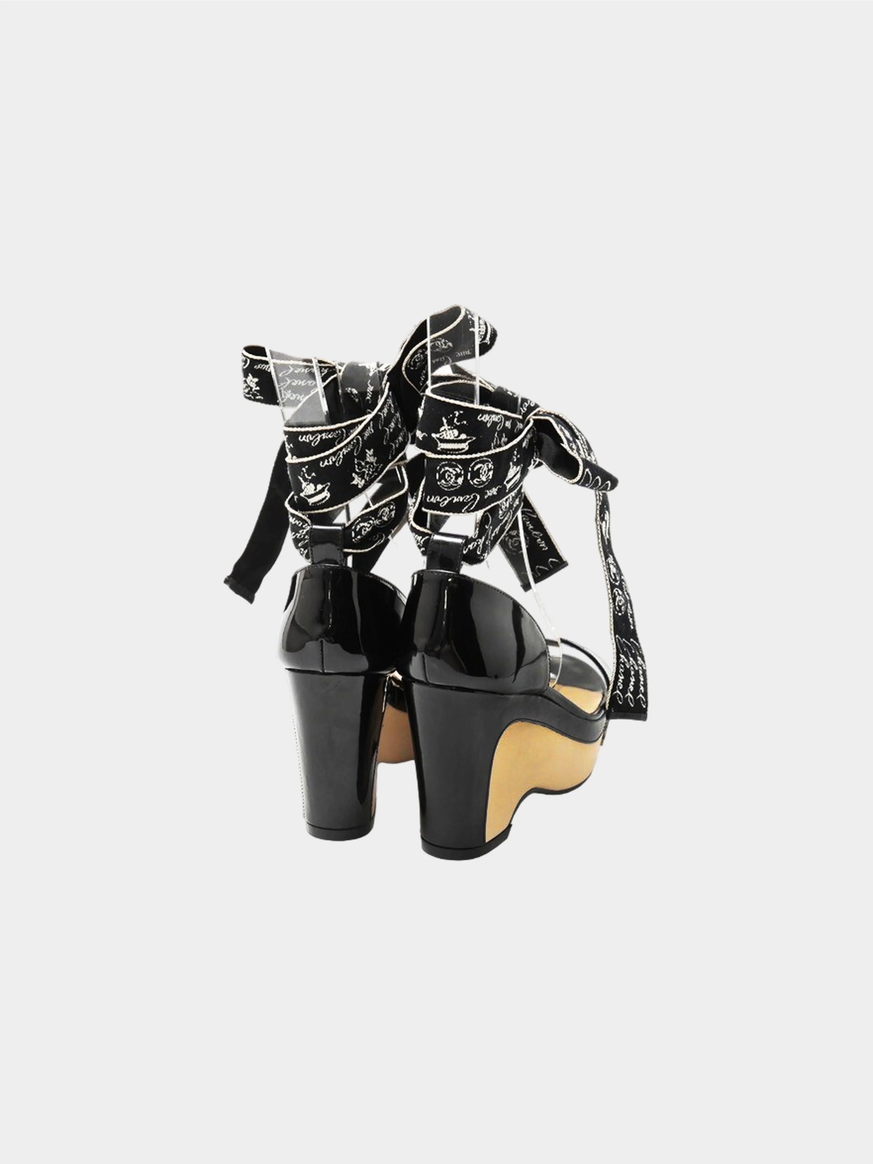 Chanel by Karl Lagerfeld Cruise 2006 Black and Beige Patent Leather Lace-up Wedged Heels - Image 2