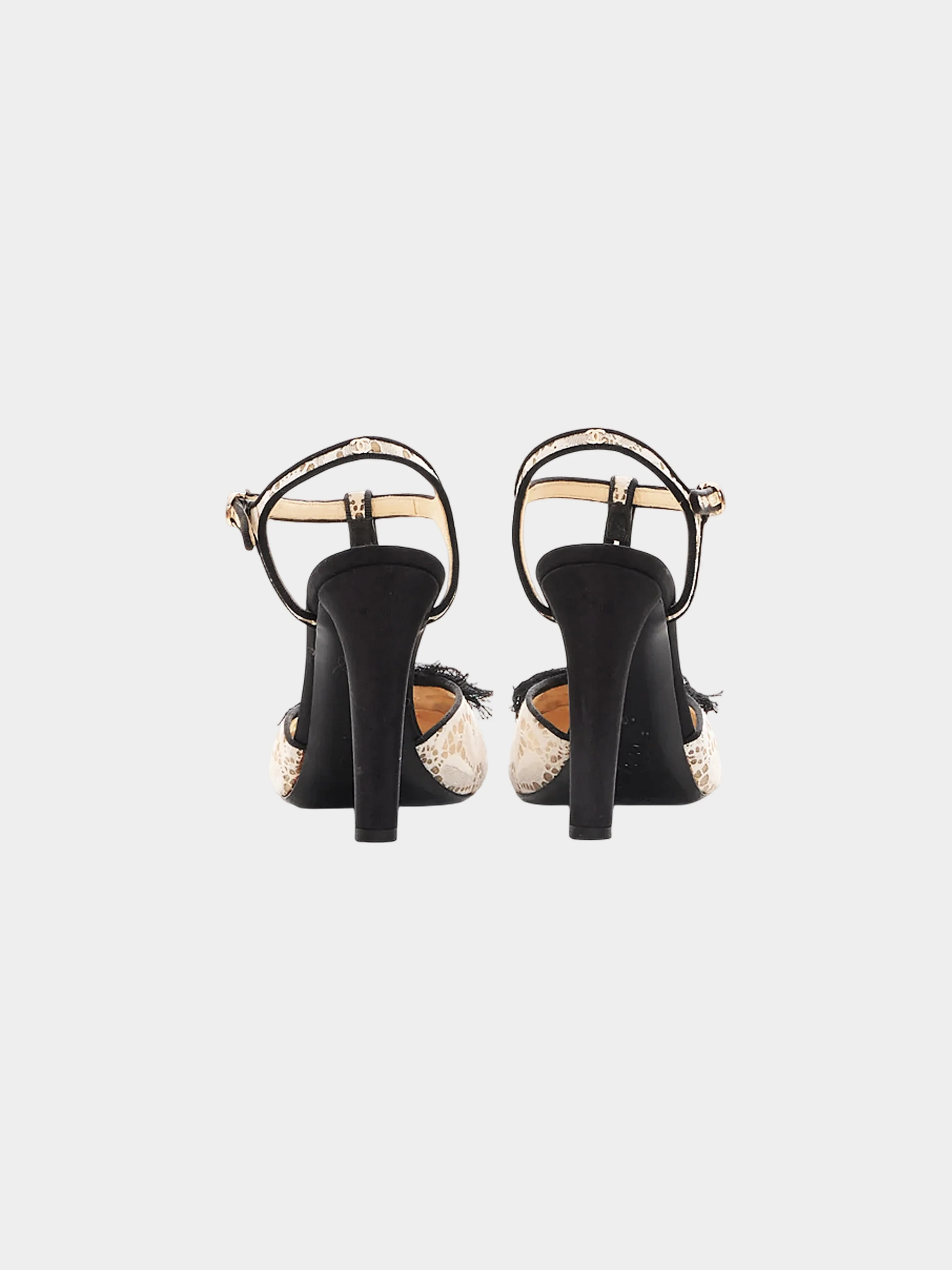Chanel by Karl Lagerfield Early 2000s Black and White Lace Bow Heels - Image 3