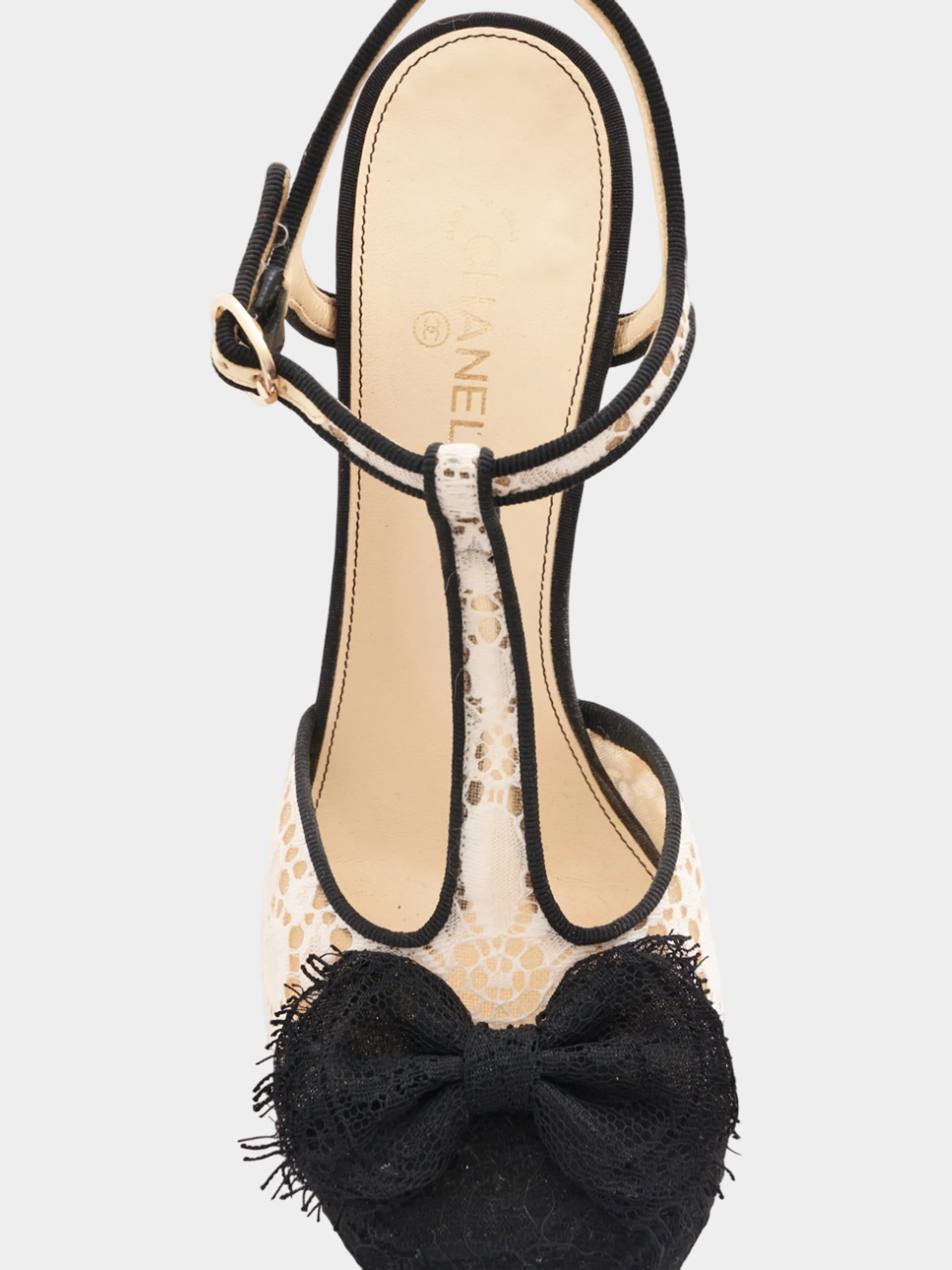 Chanel by Karl Lagerfield Early 2000s Black and White Lace Bow Heels - Image 5