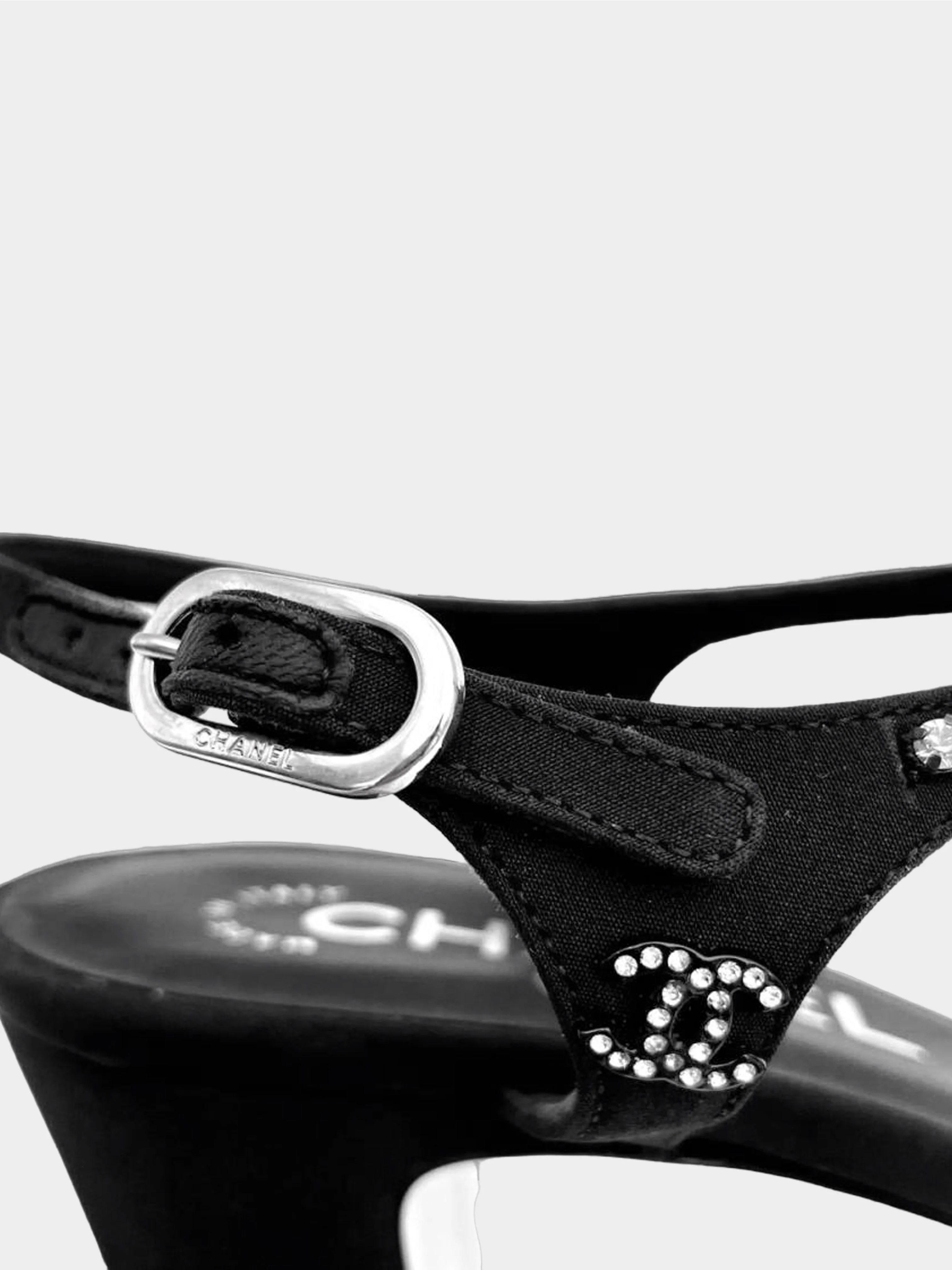 Chanel Cruise 2011 Rhinestone CC Logo T-Strap Slingback Sandals - Image 4
