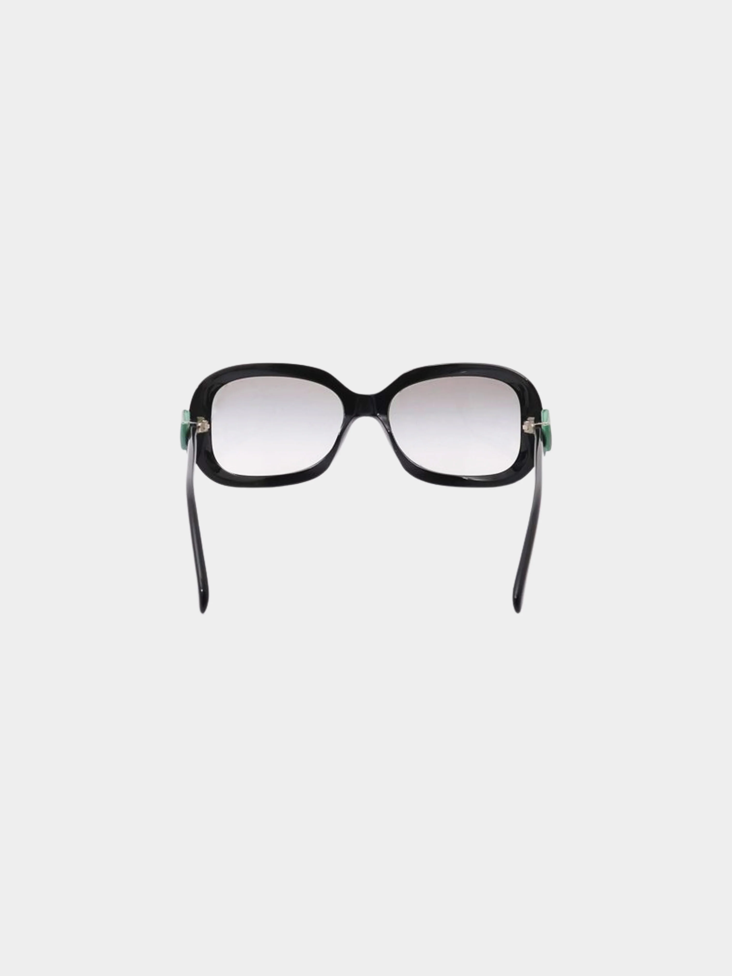 Chanel Early 2000s Black Acetate CC Bow Sunglasses - Image 3