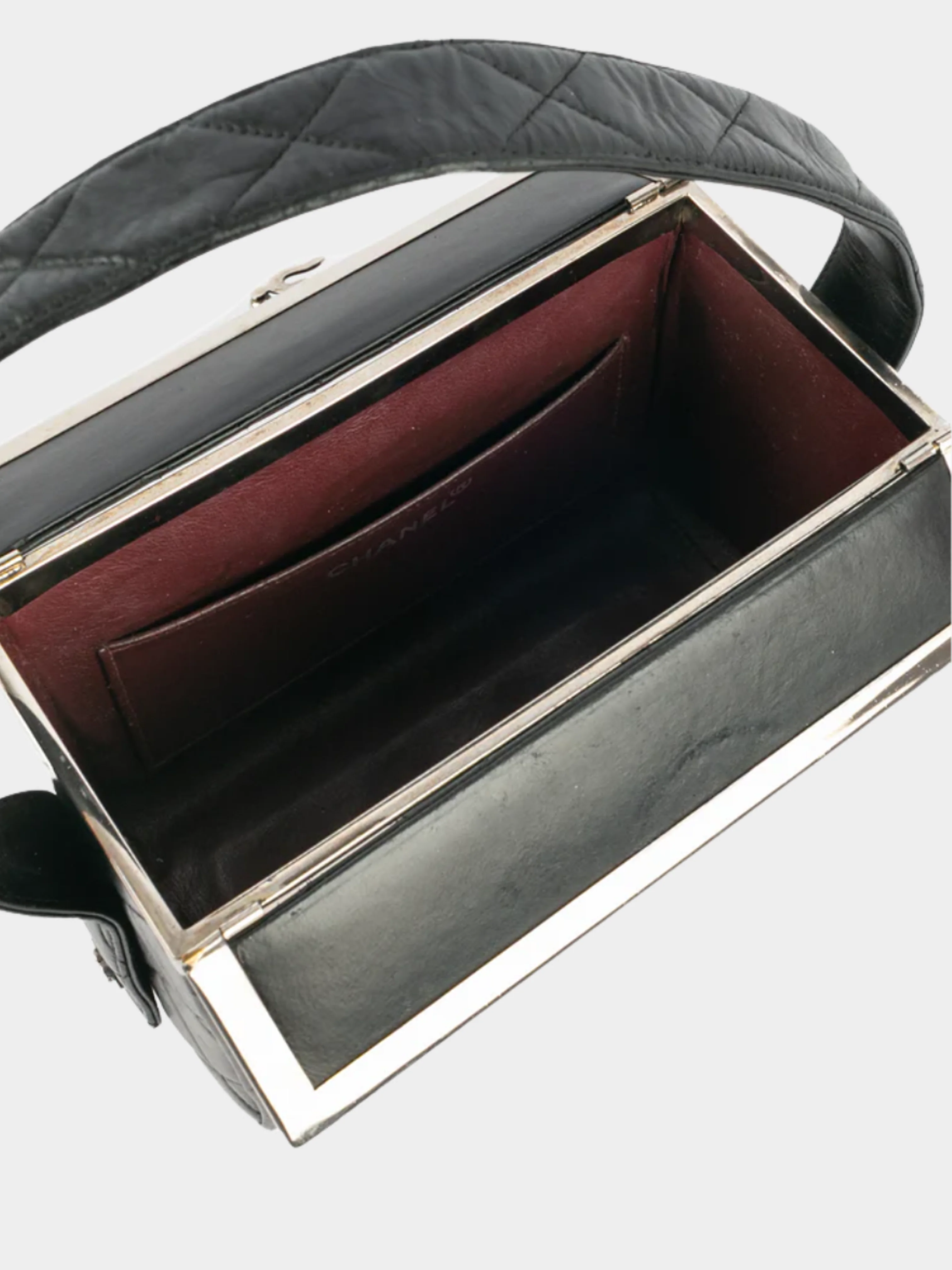 Chanel Fall 1996-1997 Black Leather Box Bag - Image 5