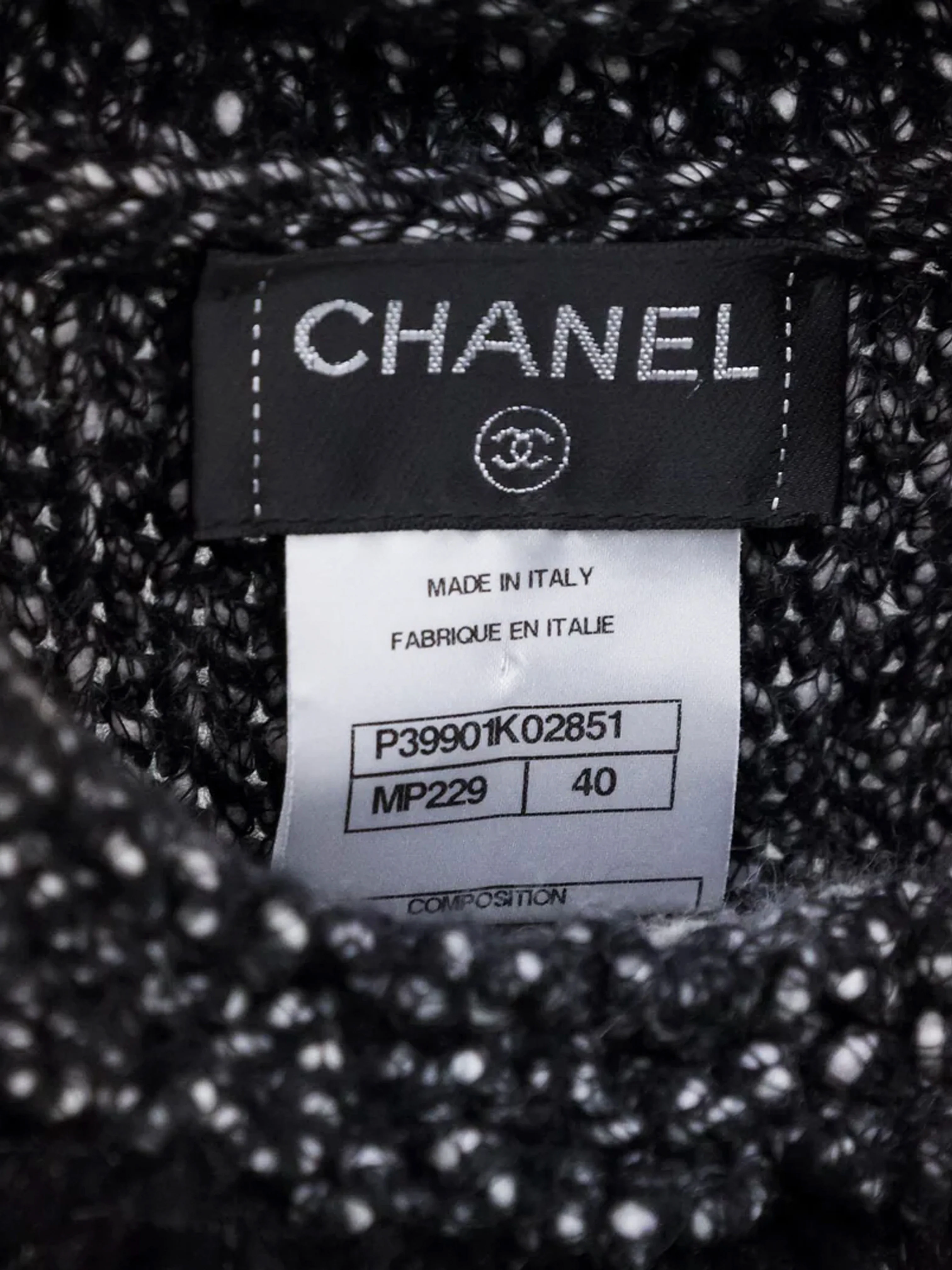 Chanel Fall 2010 Mottled Tweed and Faux-Fur Trim Sweater Dress - Image 3