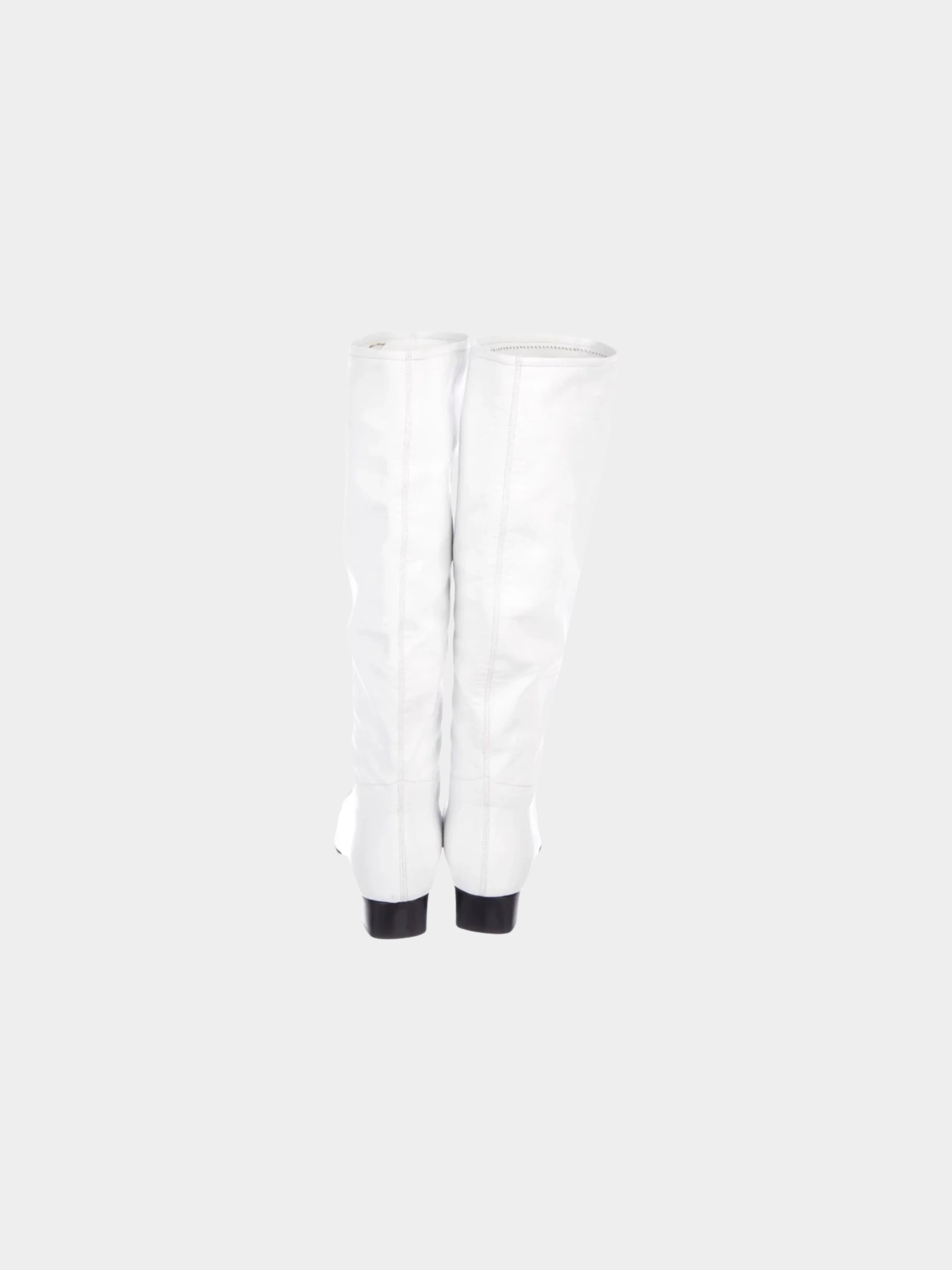 Chanel FW 1998 Runway White and Black Leather Square Toe Western Boots - Image 4