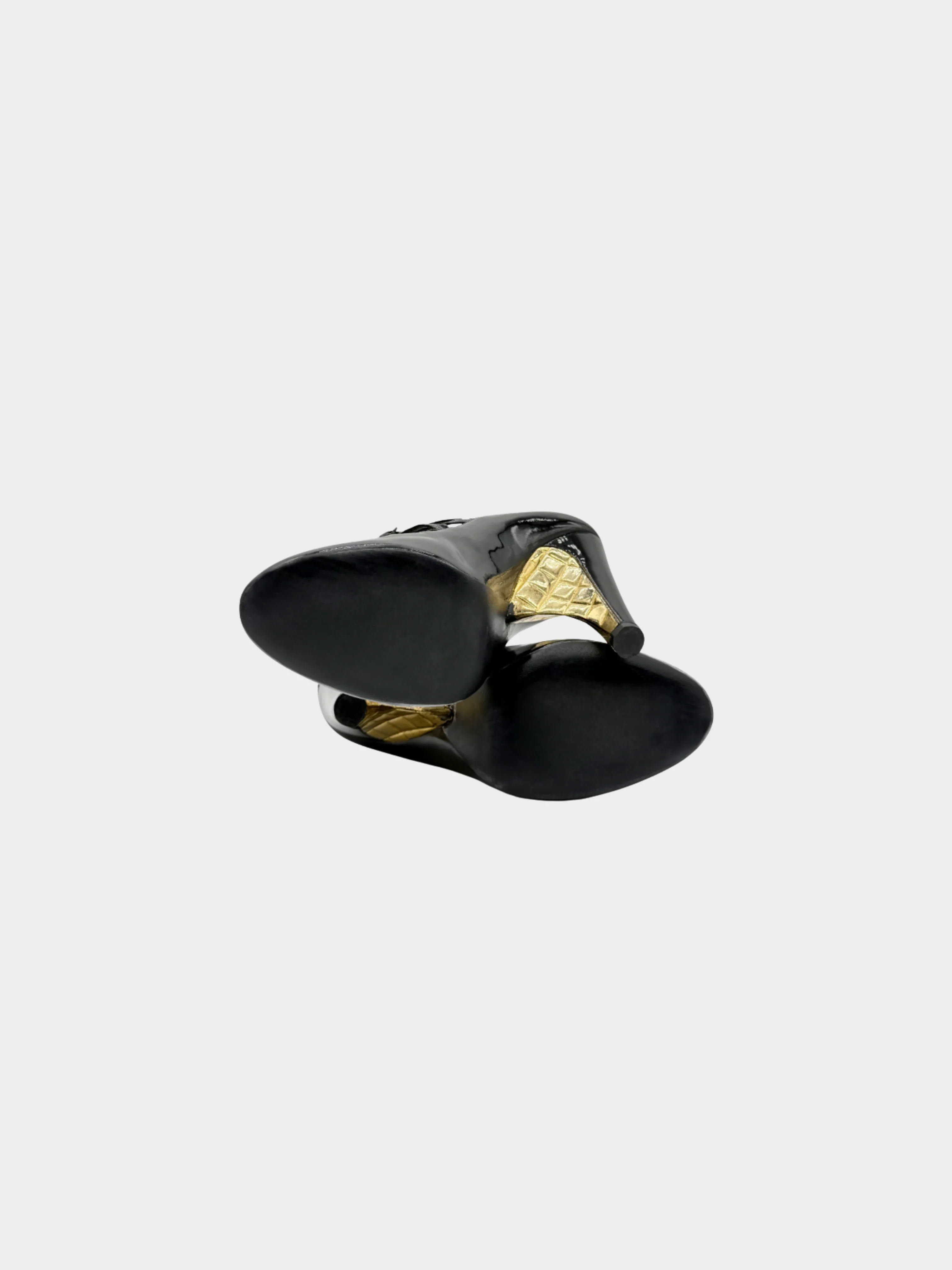 Chanel FW 2007 Black and Gold Pumps - Image 3