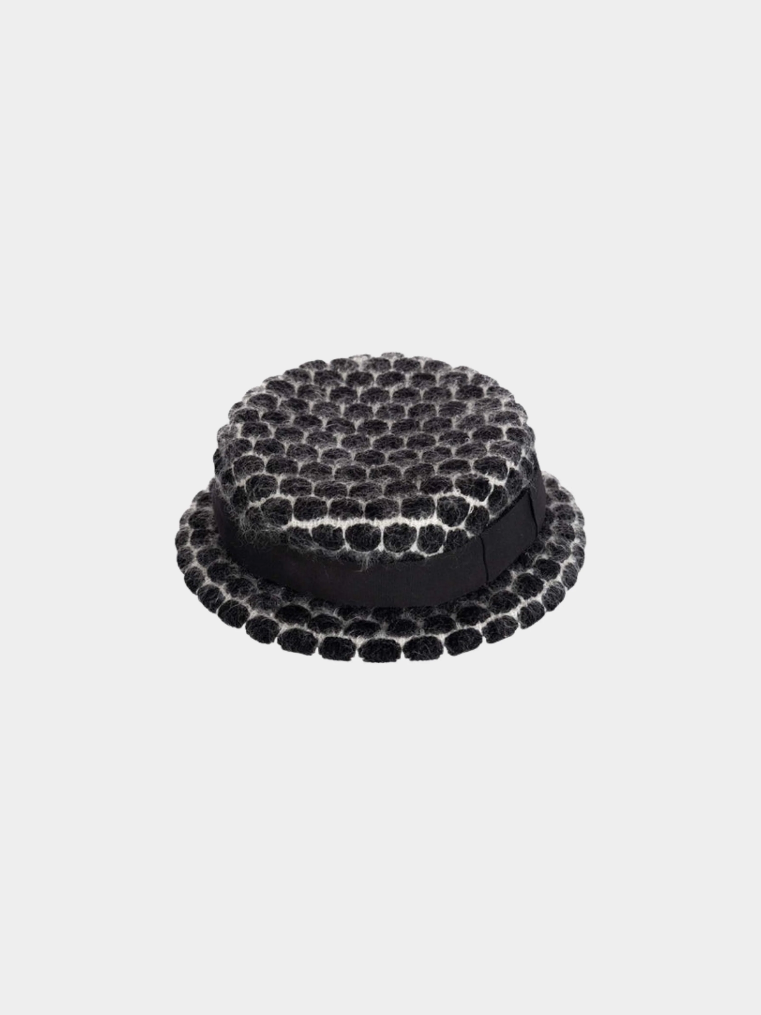 Chanel FW 2009 Runway Black and White Mohair Bow Hat - Image 2