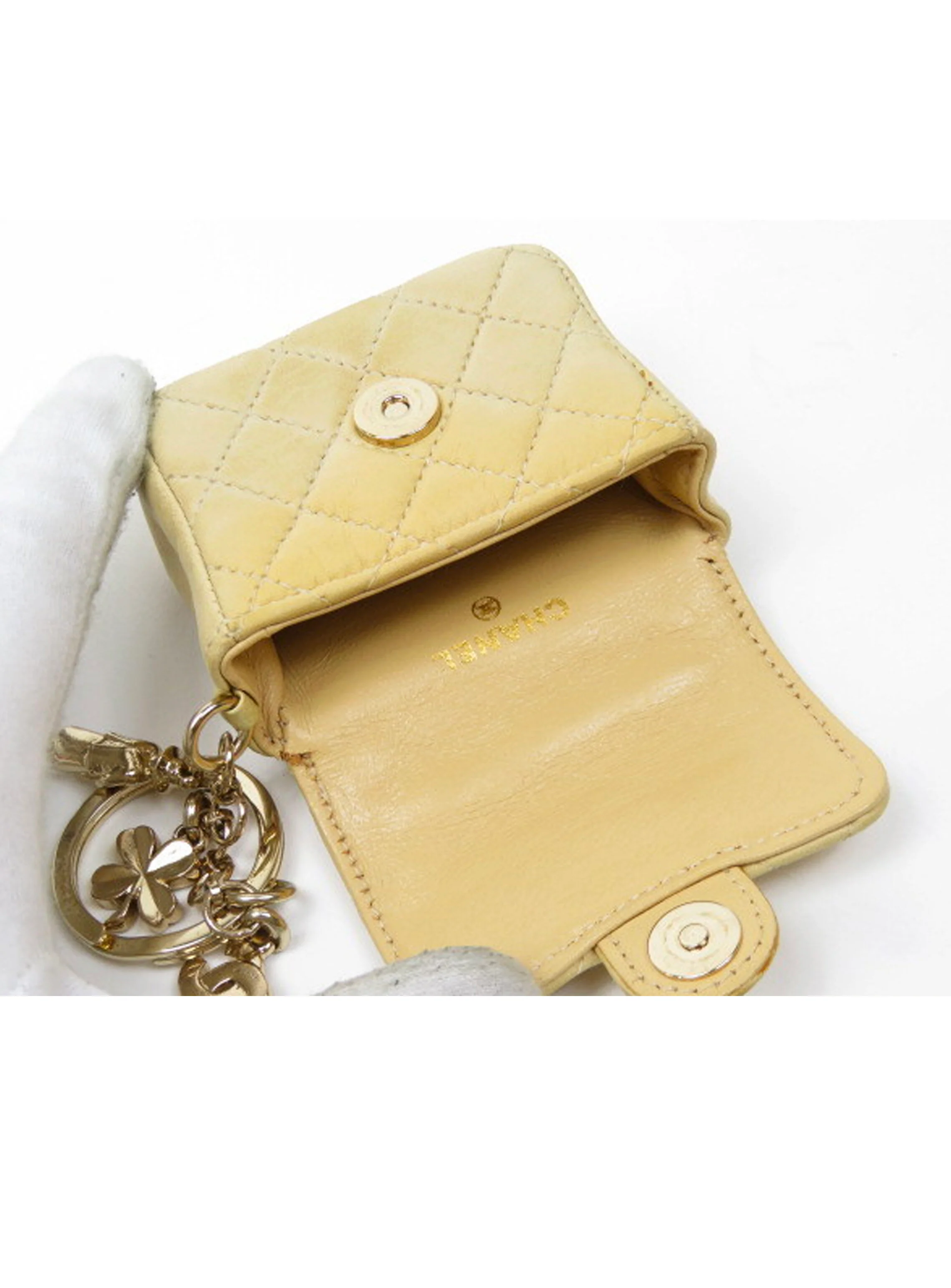 Chanel 2002 Micro Mini Quilted Keychain Flap - Image 3