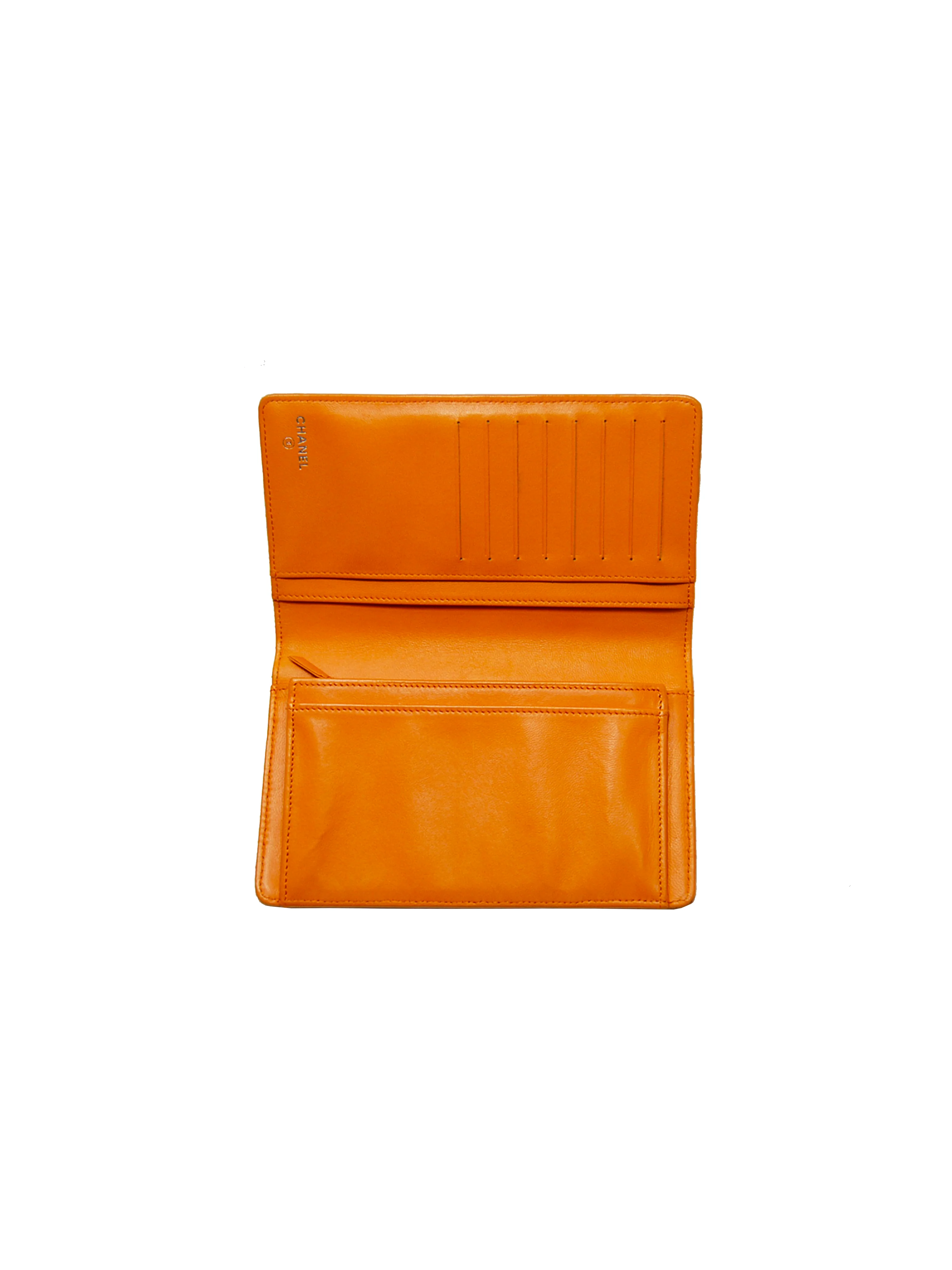 Chanel 2000s Orange Perforated Bi-Fold Wallet - Image 3