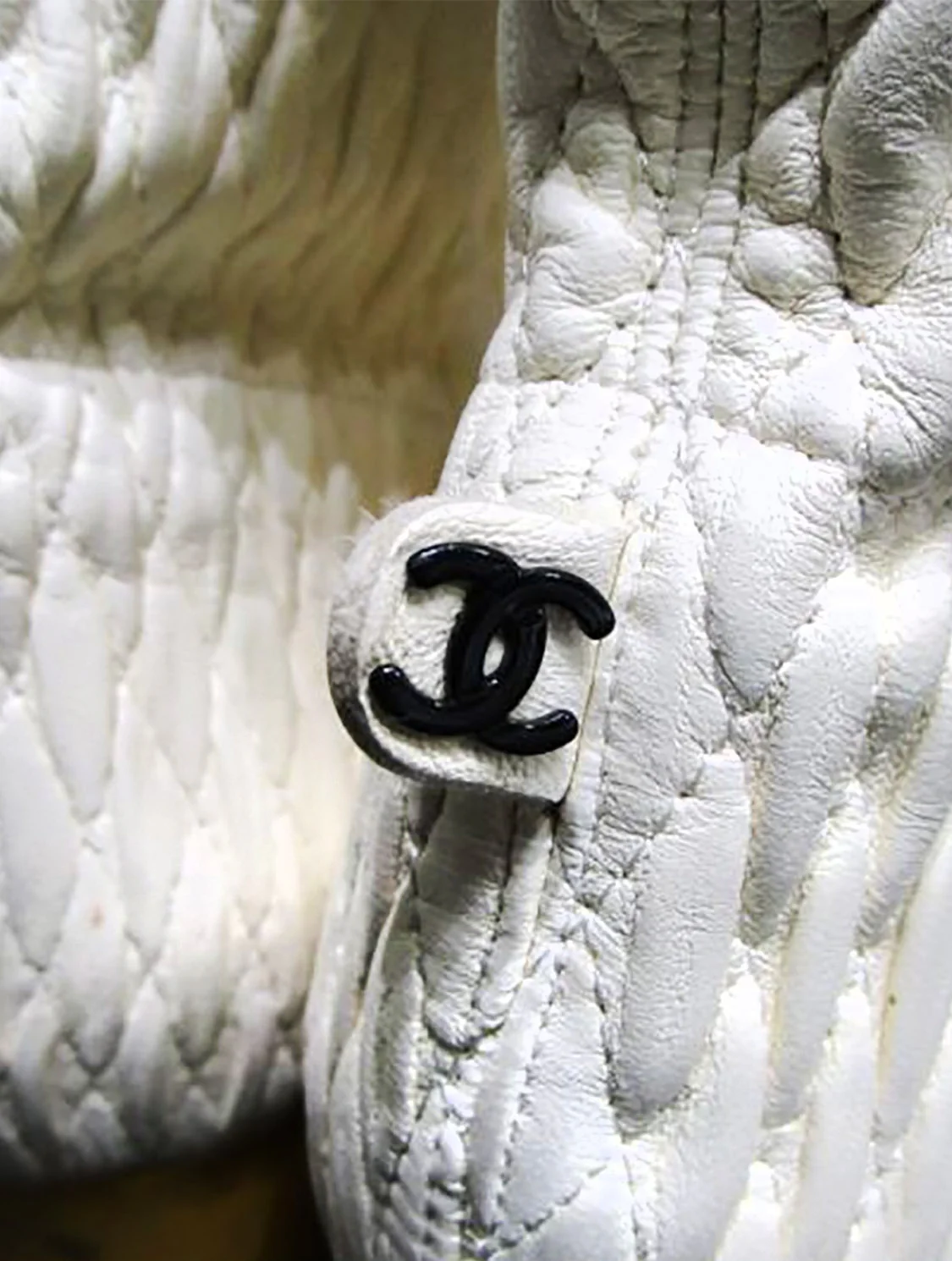 Chanel 1990s Rare Stitched Ruched White Boots - Image 4