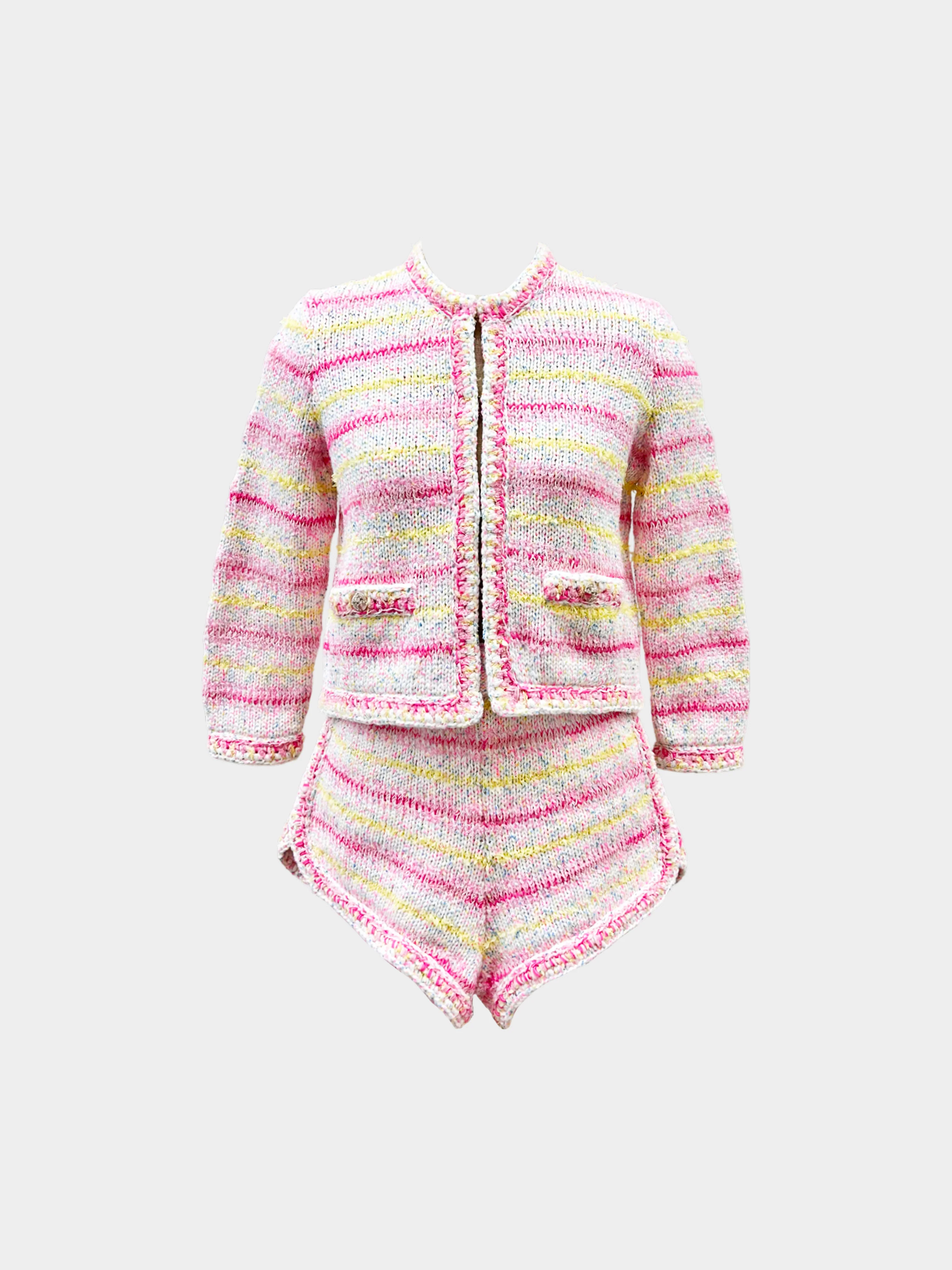 Chanel Resort 2024 LOVE COCO Cotton Candy Striped Knit Shorts - Image 3