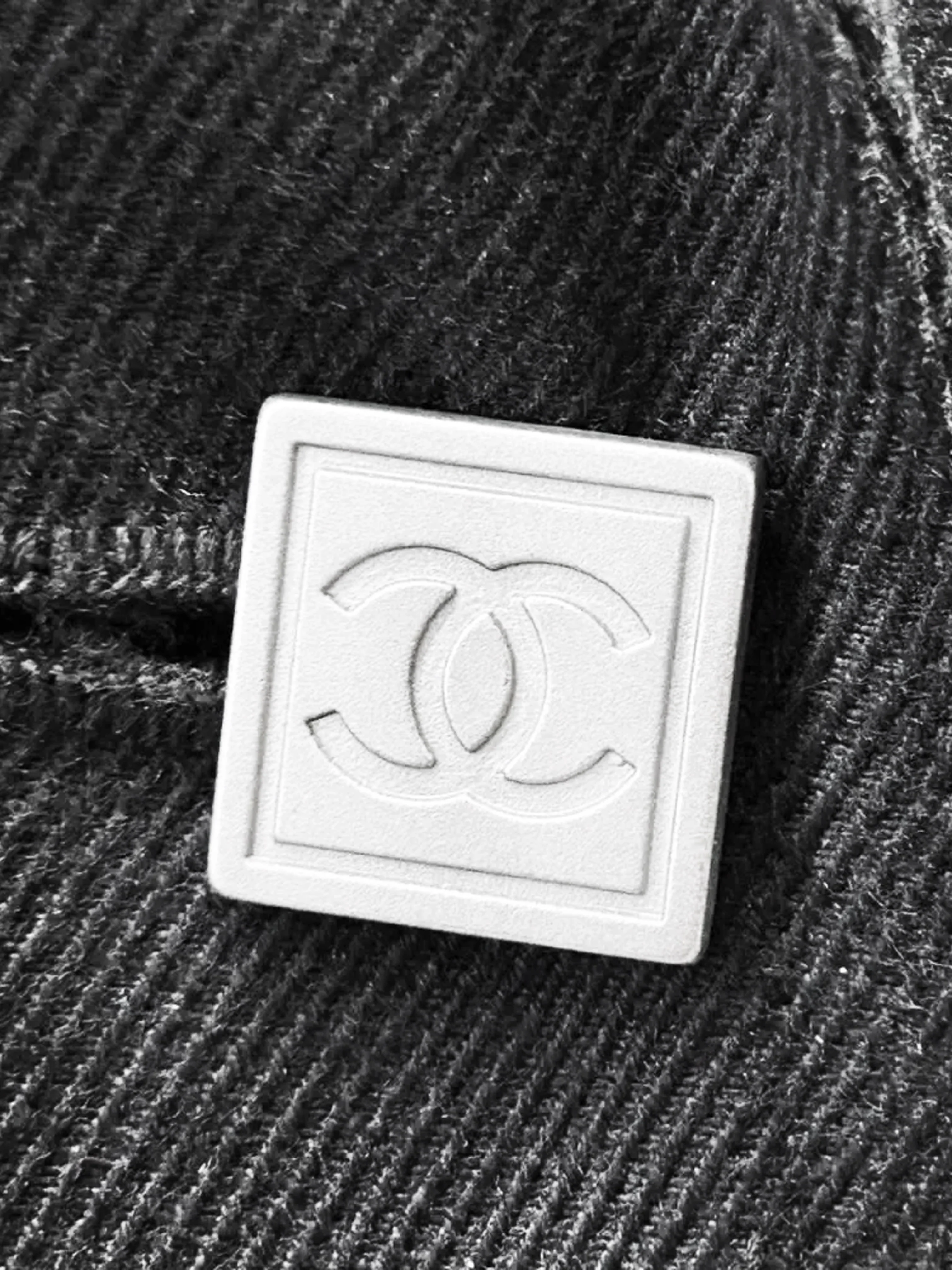 Chanel Sport 2006 Black Cotton Jacket with Leather Trim - Image 4