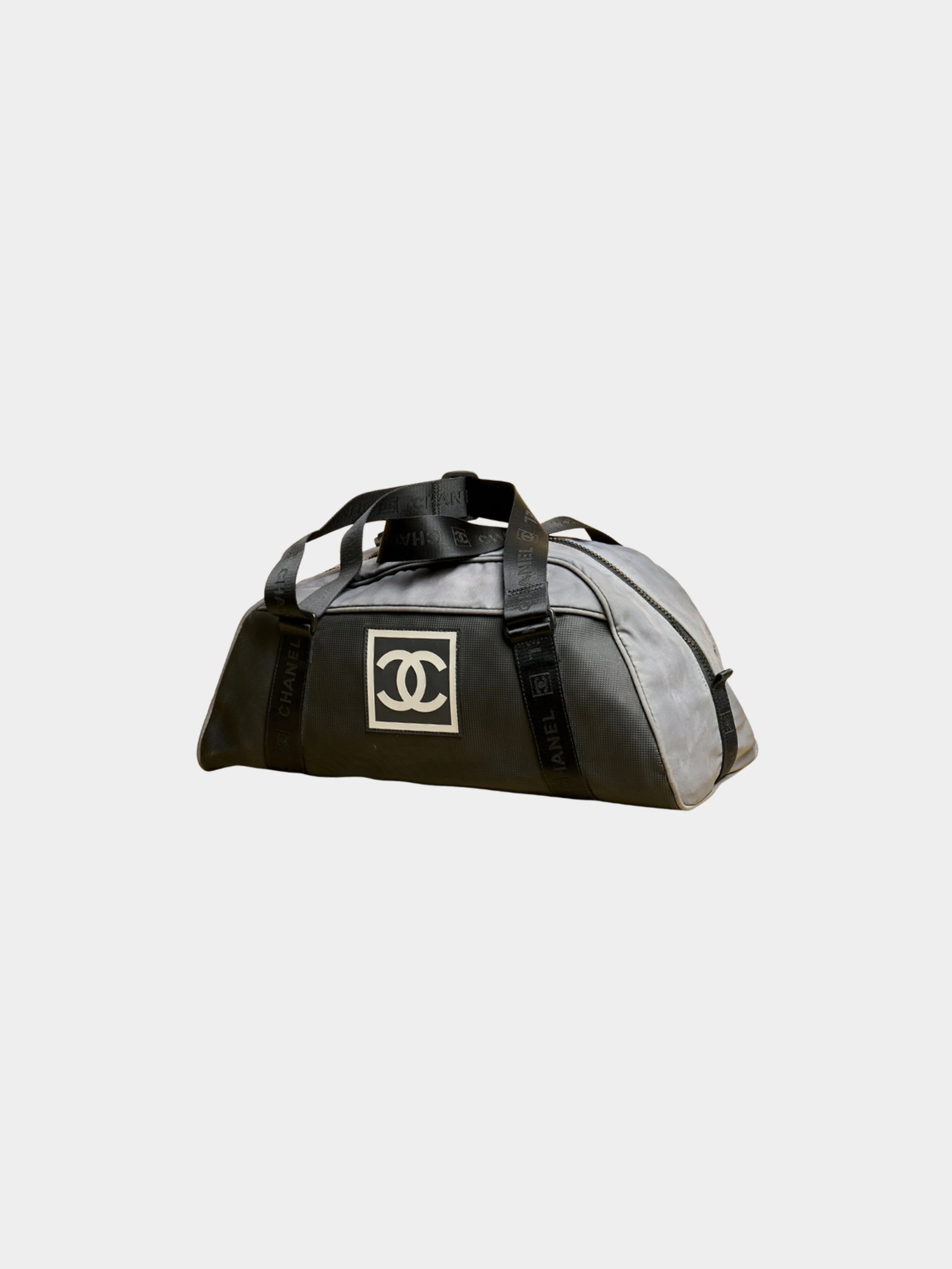 Chanel Sports 2005 Black CC Nylon Sport Mesh Large Gym Travel Duffle Bag - Image 2