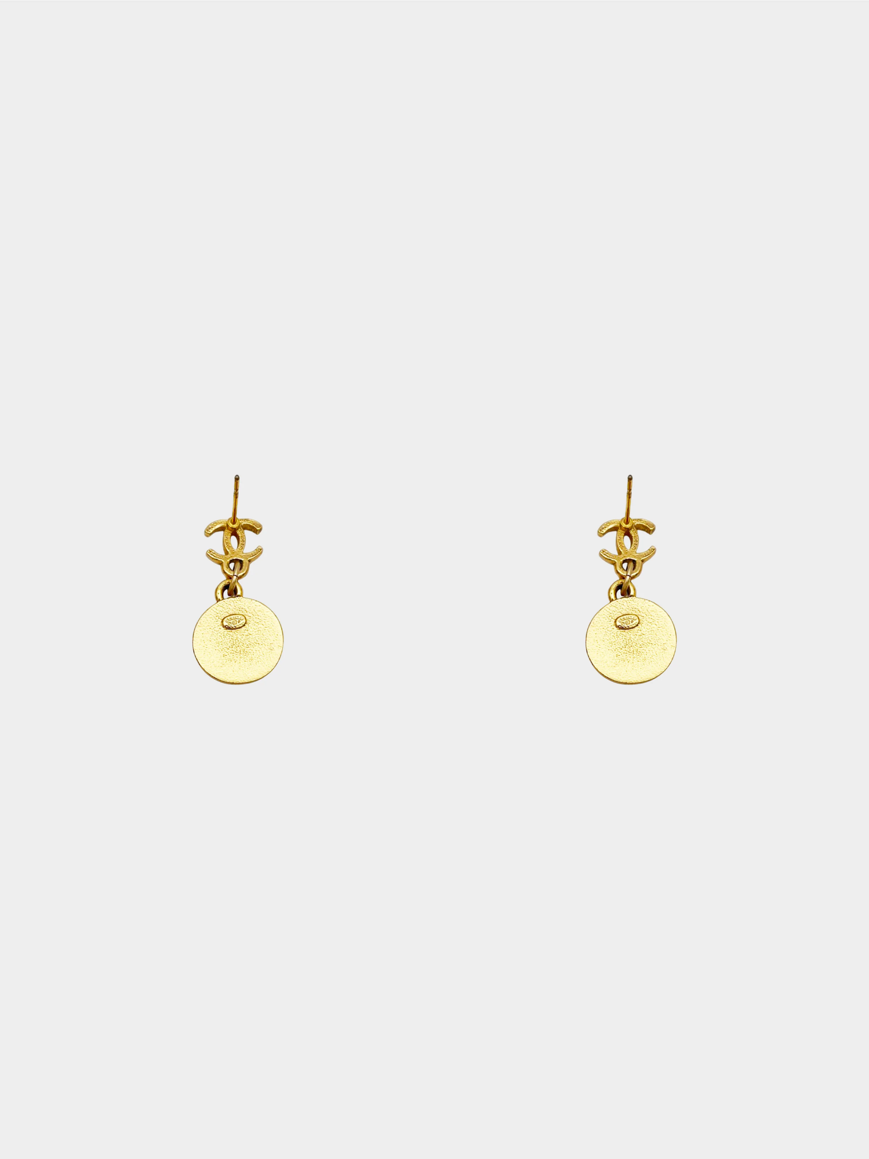 Chanel Spring 2001 Gold and Black CC Logo and Star Swing Earrings - Image 2