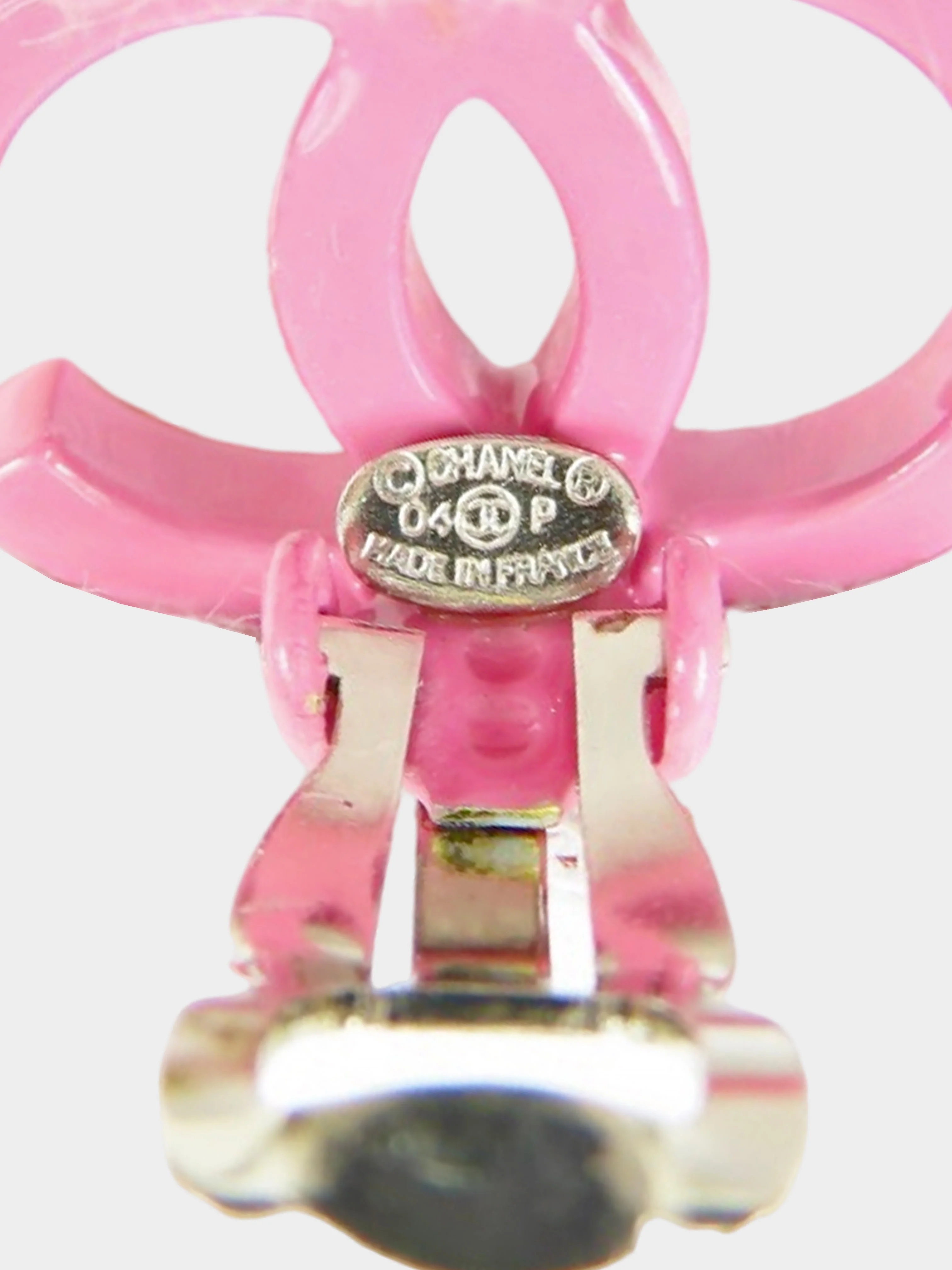 Chanel Spring 2004 Pastel Pink Resin CC  Clip-on Earrings - Image 3
