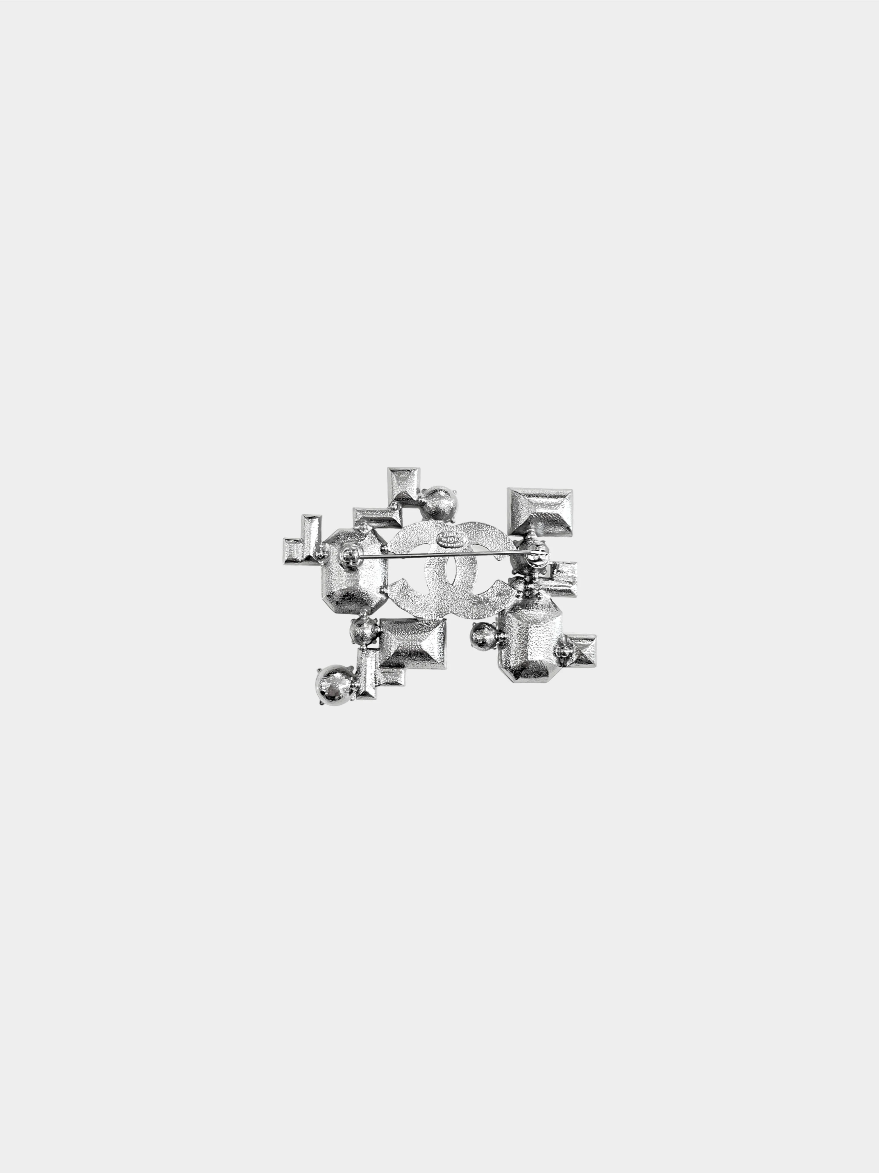 Chanel Spring 2005 Silver CC Geometric Brooch - Image 2
