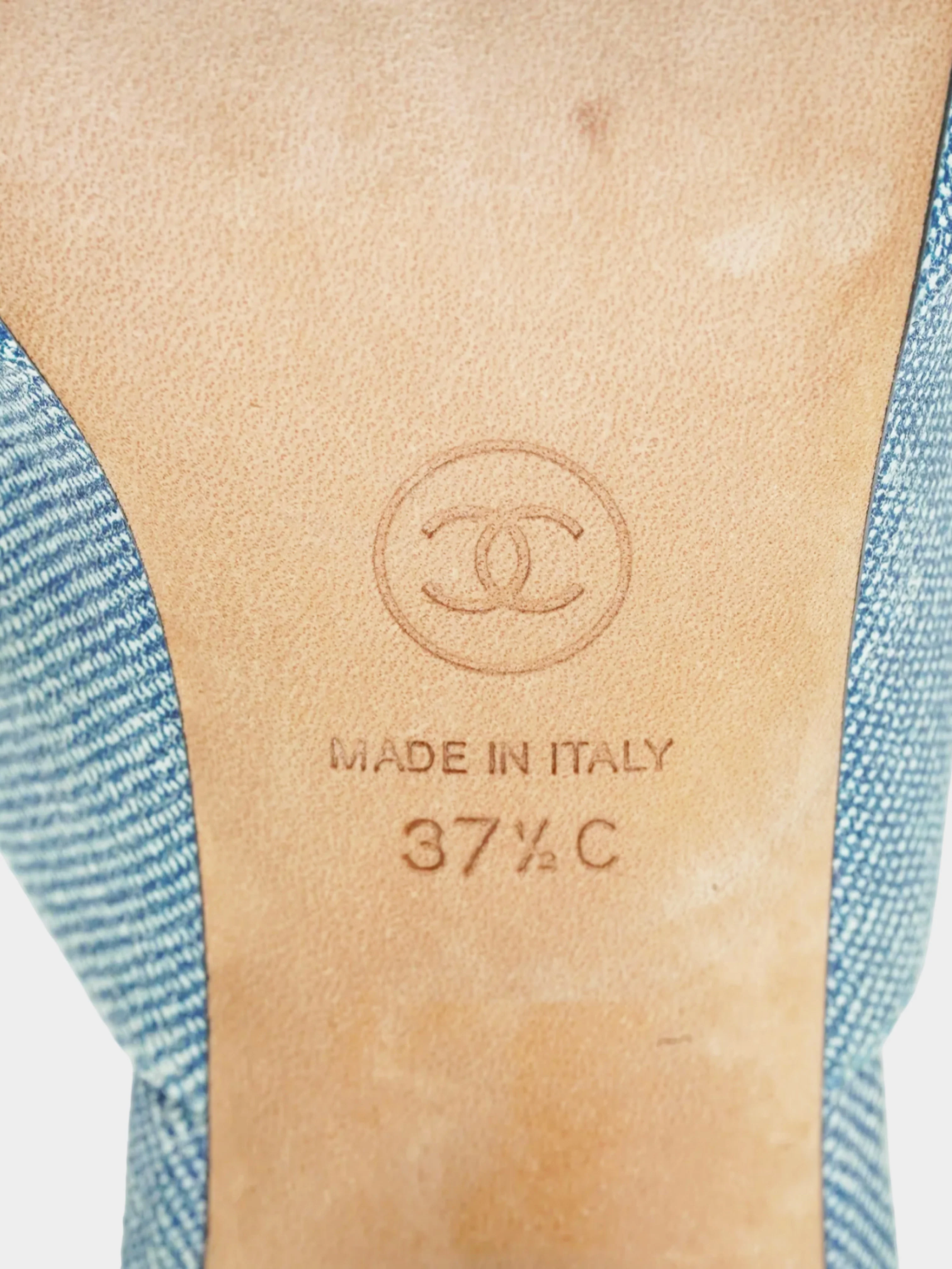 Chanel SS 2017 Denim Blue Canvas Heeled Mules - Image 4