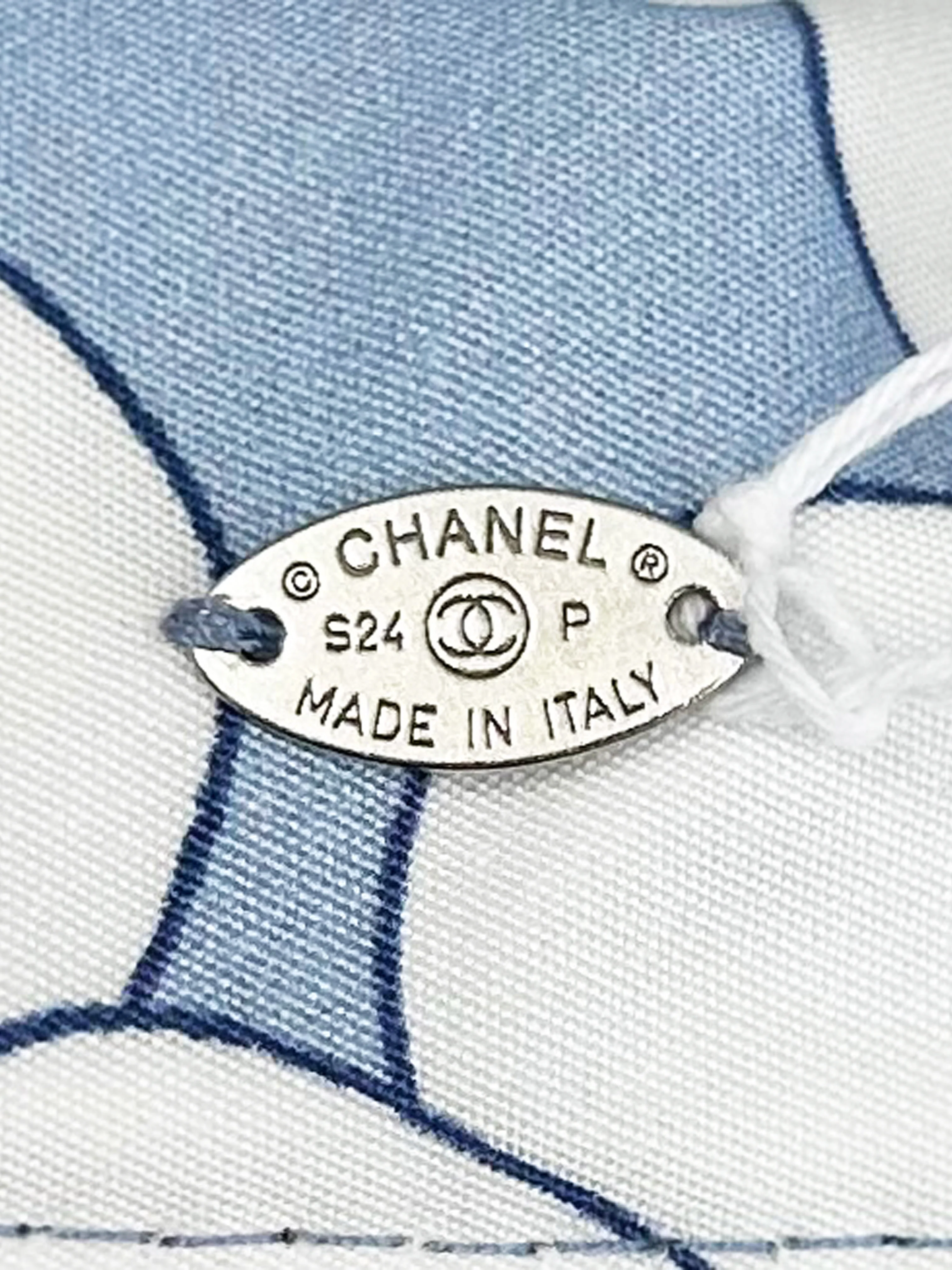 Chanel SS 2024 Denim with Sequin CC and Clover Print Reversible Bucket Hat - Image 4