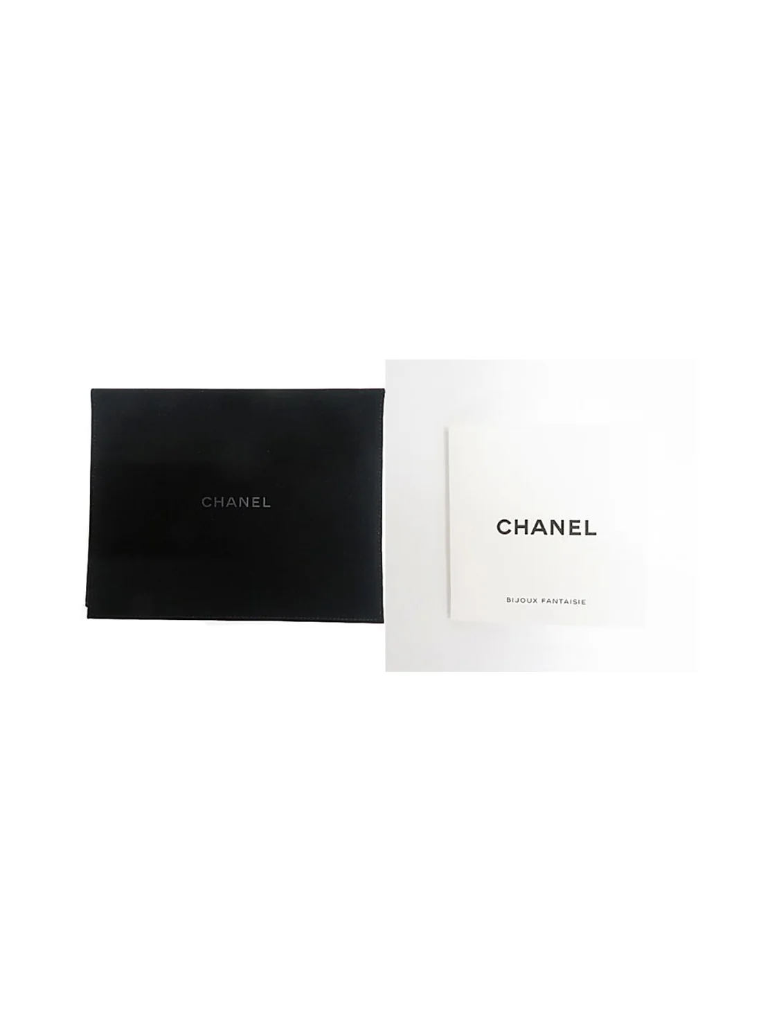 Chanel Triangular Rhinestone CC Charm Necklace - Image 4
