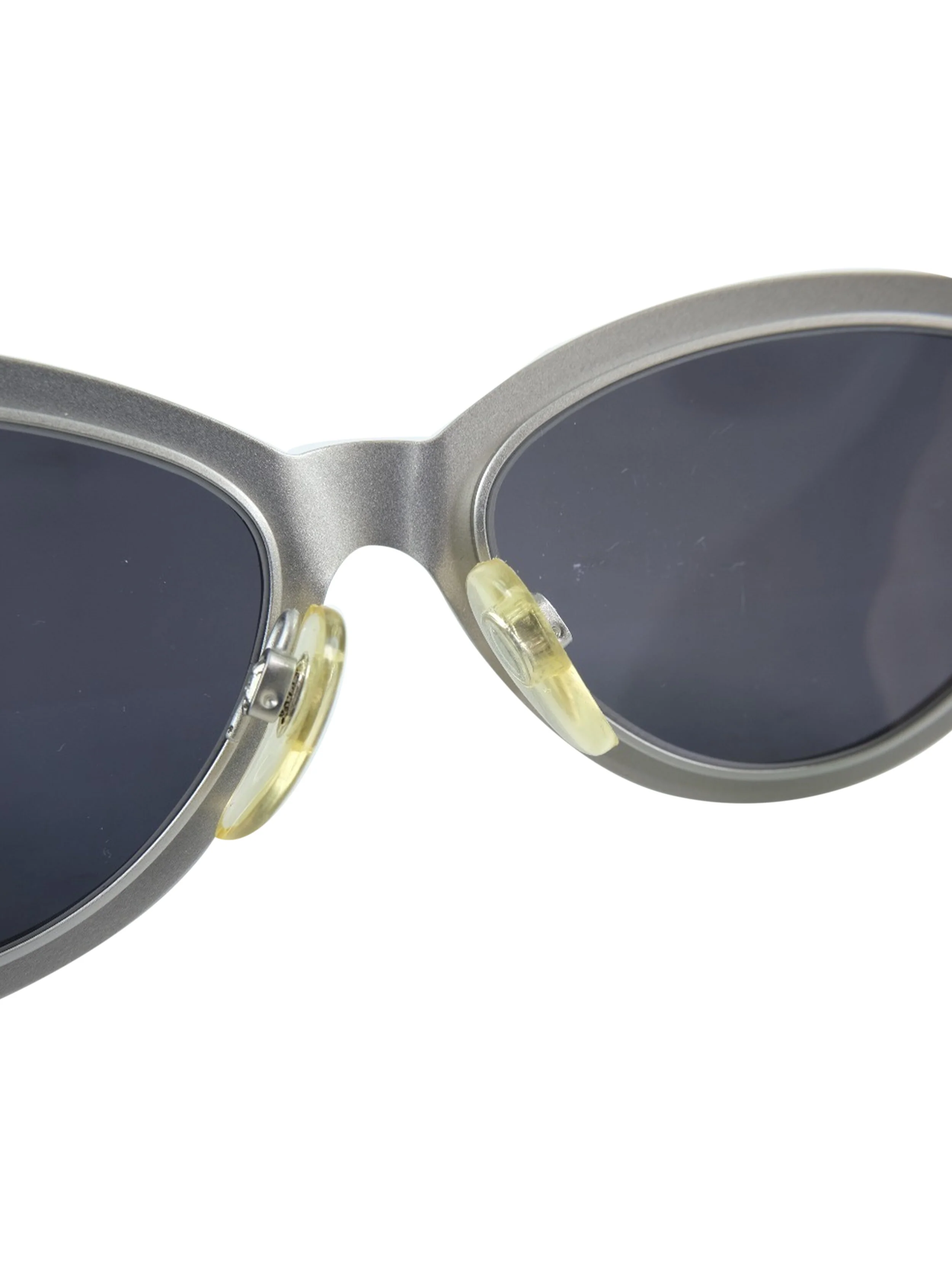 Chanel White and Silver Round Sunglasses - Image 3