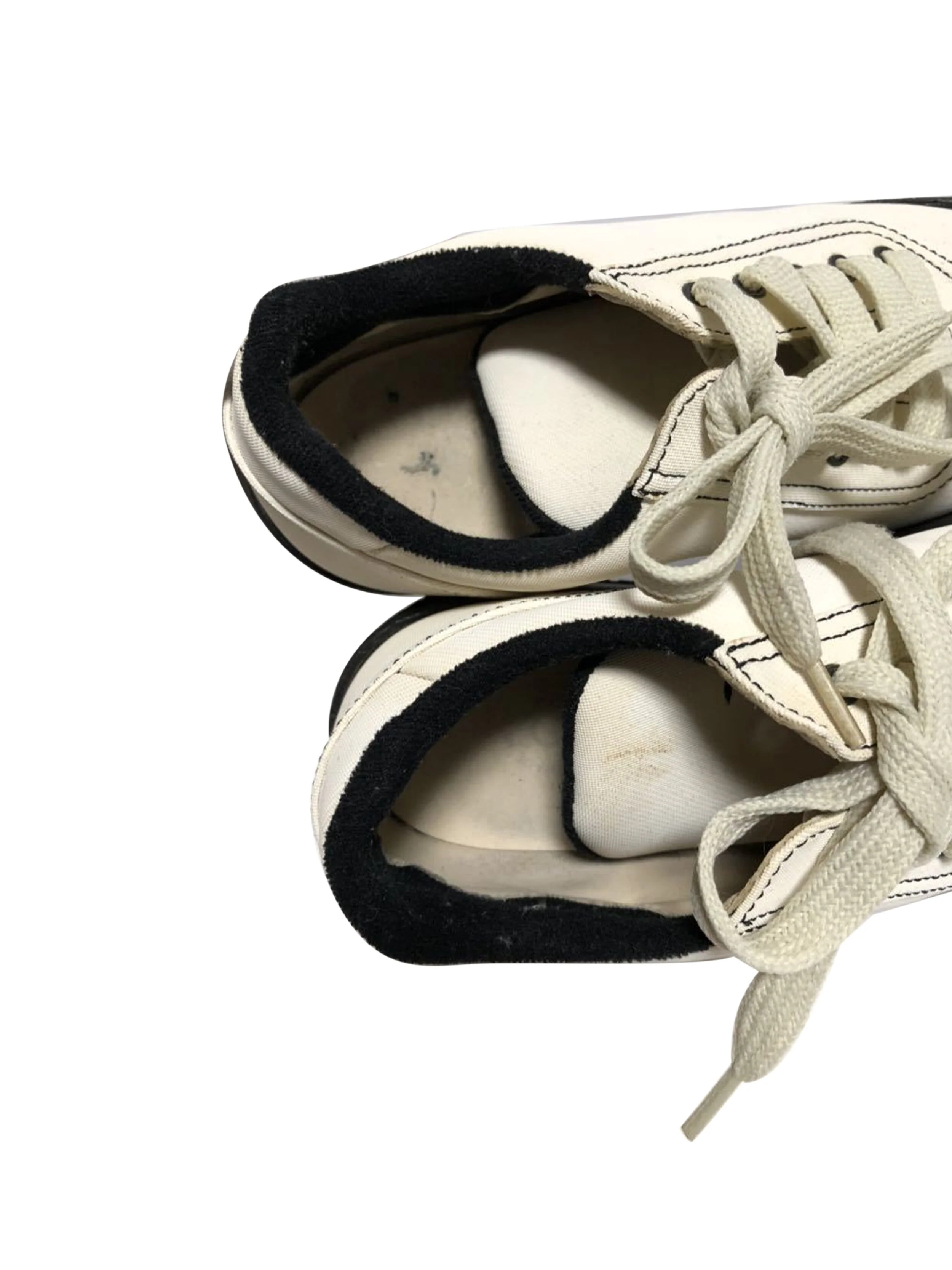 Chanel White Leather Platform Shoes - Image 4