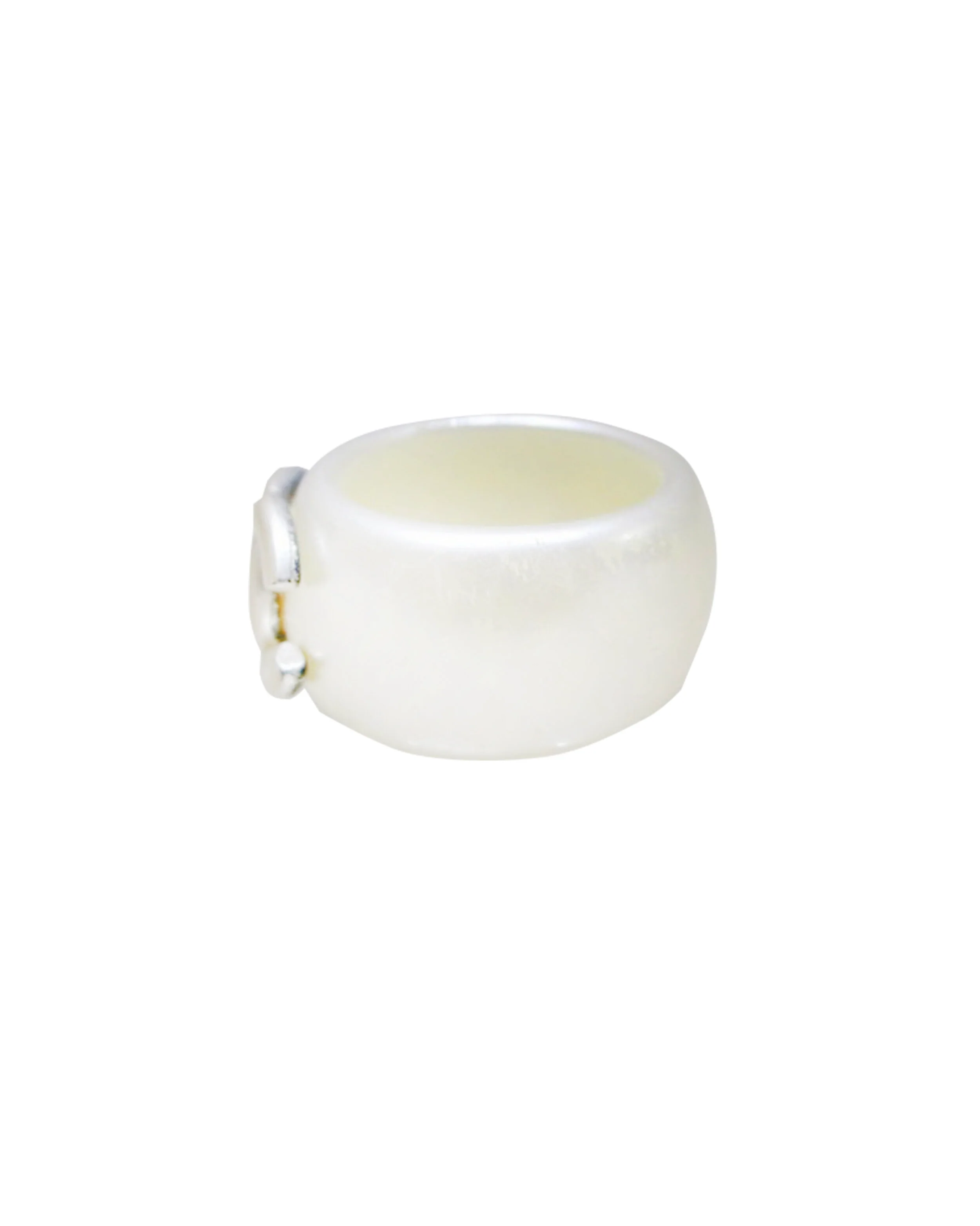 Chanel White Resin CC Rare Ring - Image 3