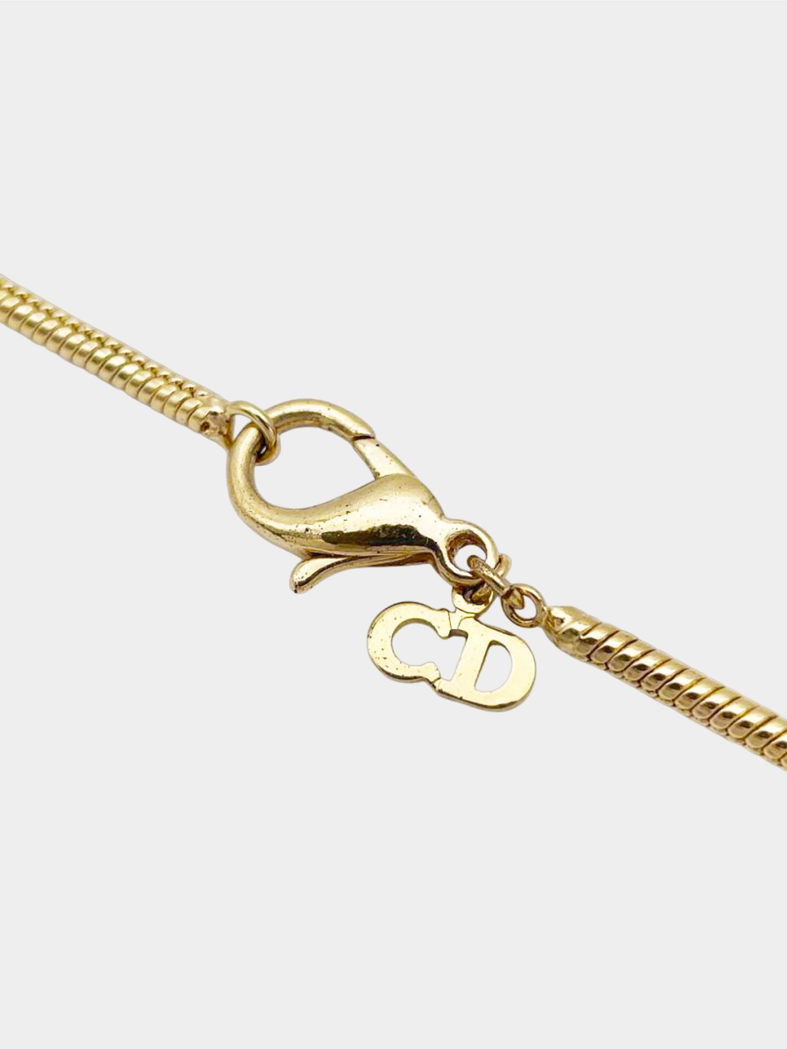 Christian Dior 1990s Gold CD Round Pendant Necklace - Image 4