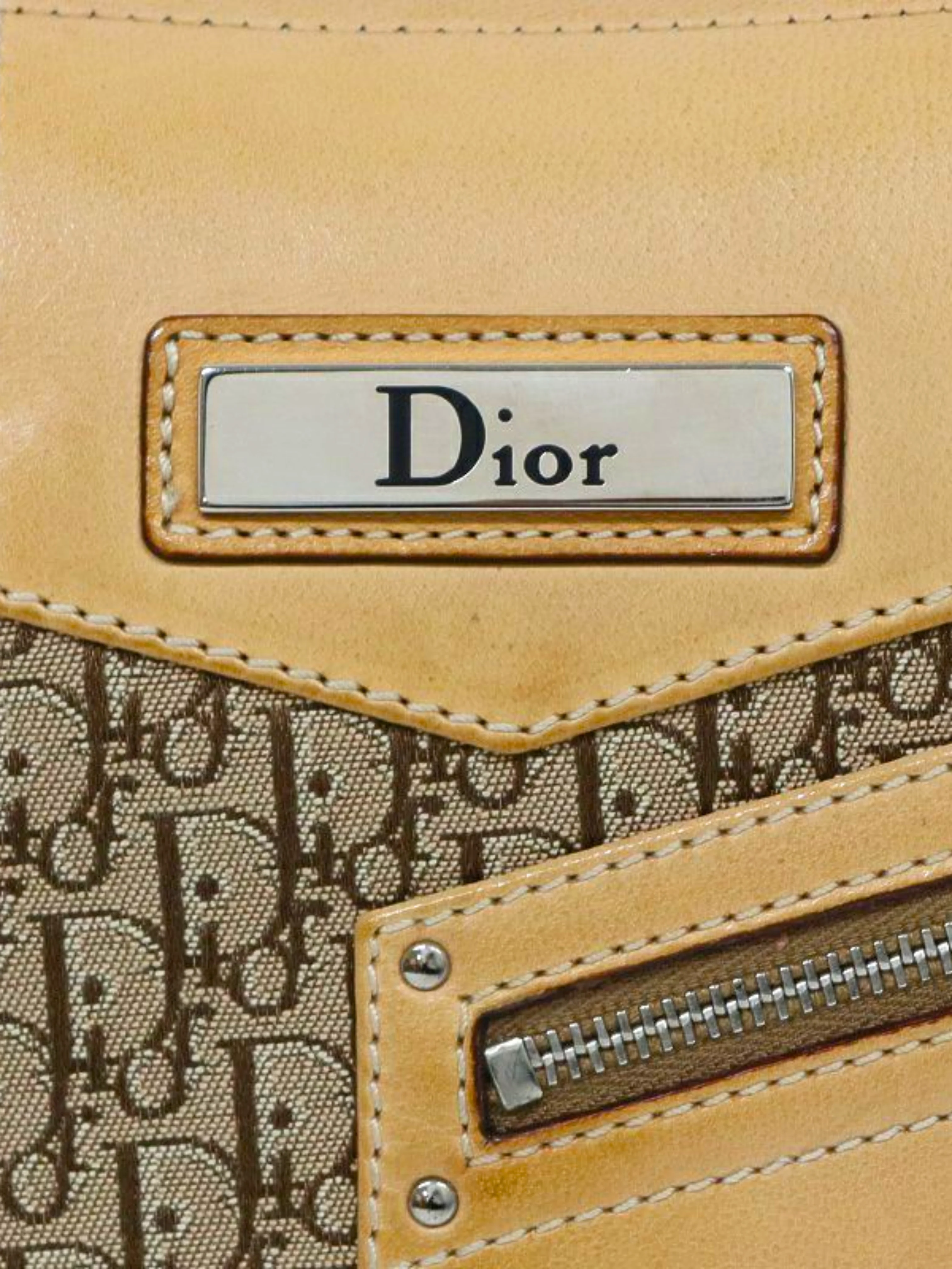 Christian Dior 2000s Beige Monogram Canvas Leather bag - Image 5