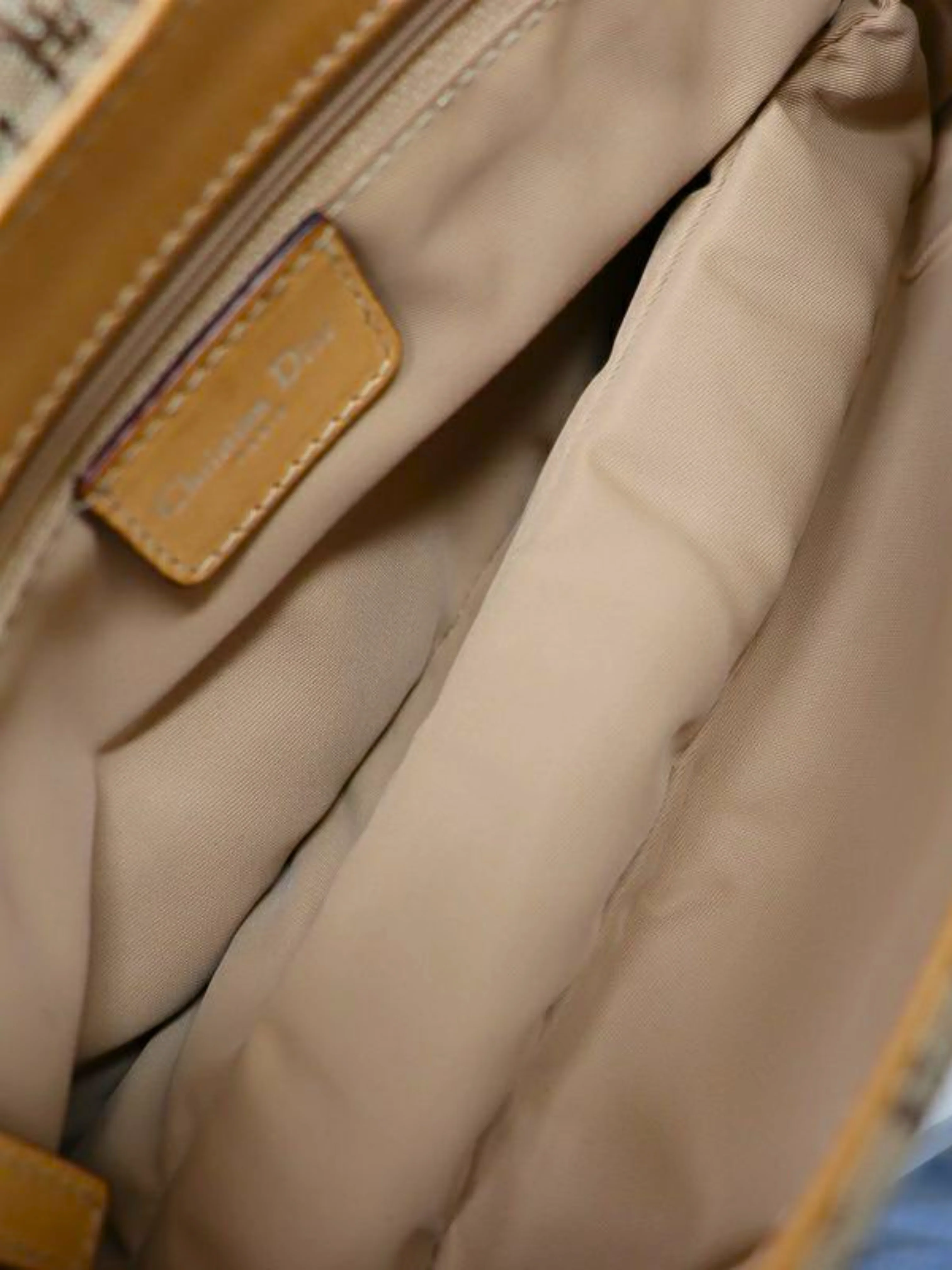 Christian Dior 2000s Beige Monogram Canvas Leather bag - Image 6
