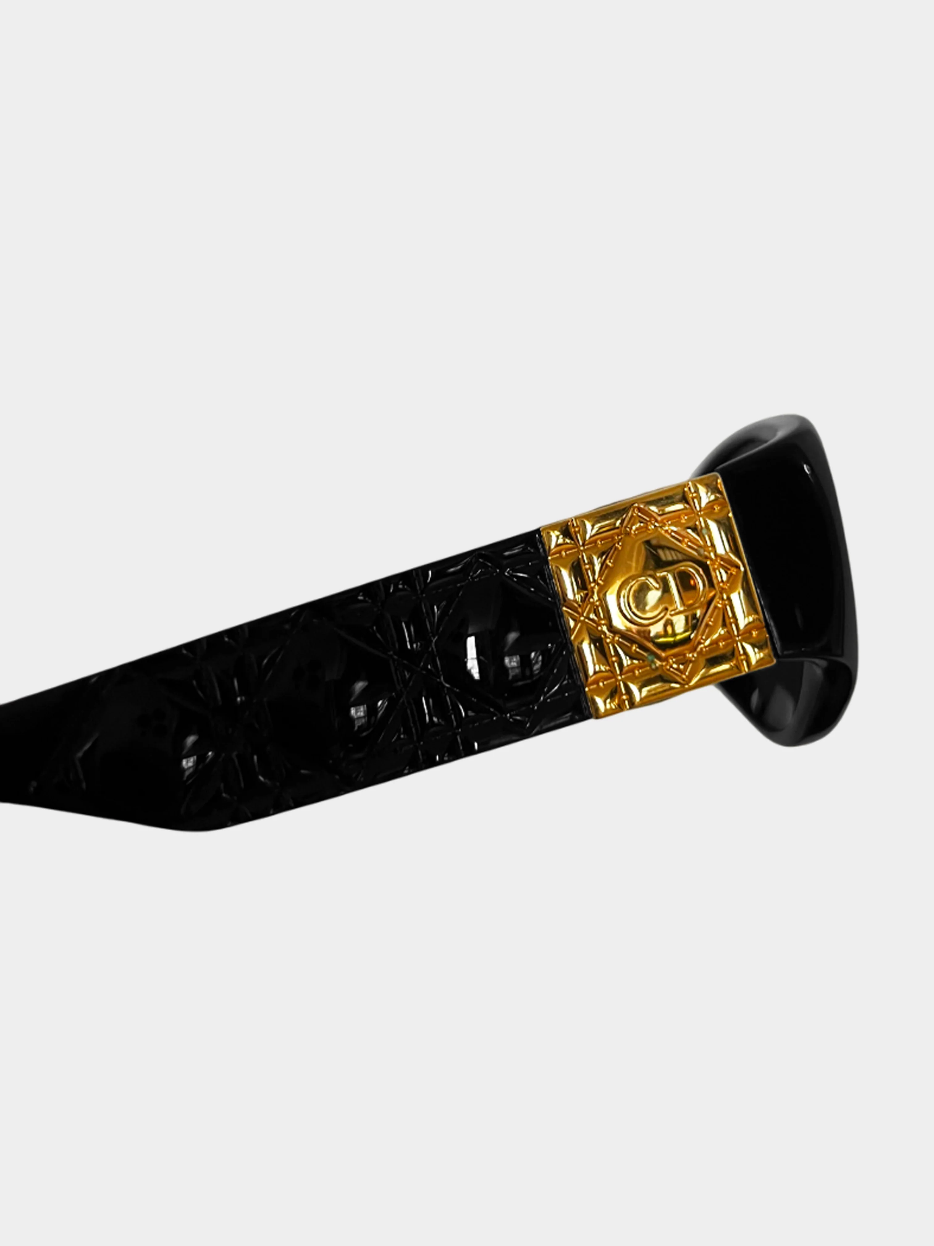 Christian Dior 2000s Black and Gold Cannage Quilt Sunglasses - Image 3
