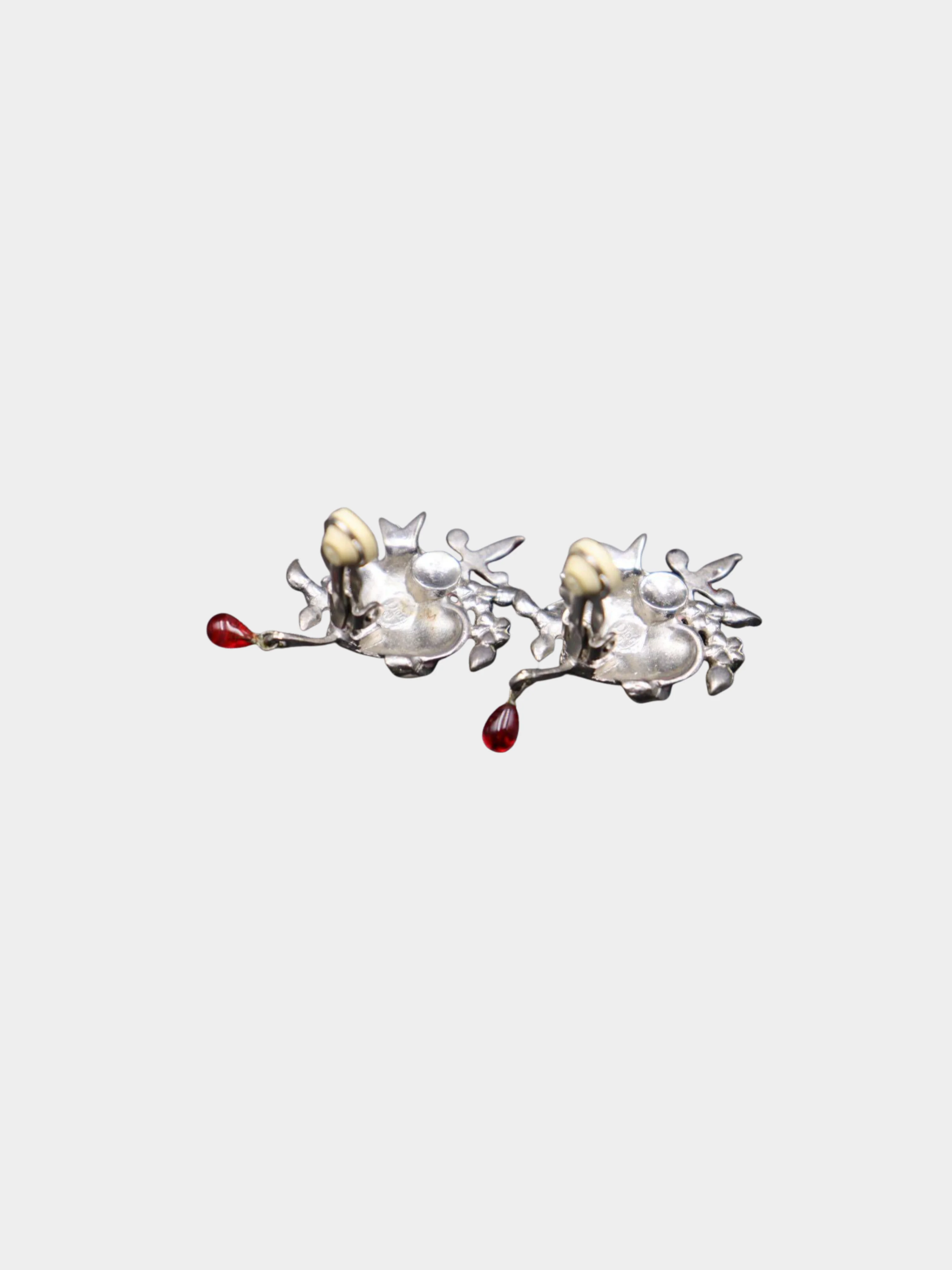 Christian Dior 2000s Pink Dagger Heart Drop Earrings - Image 2